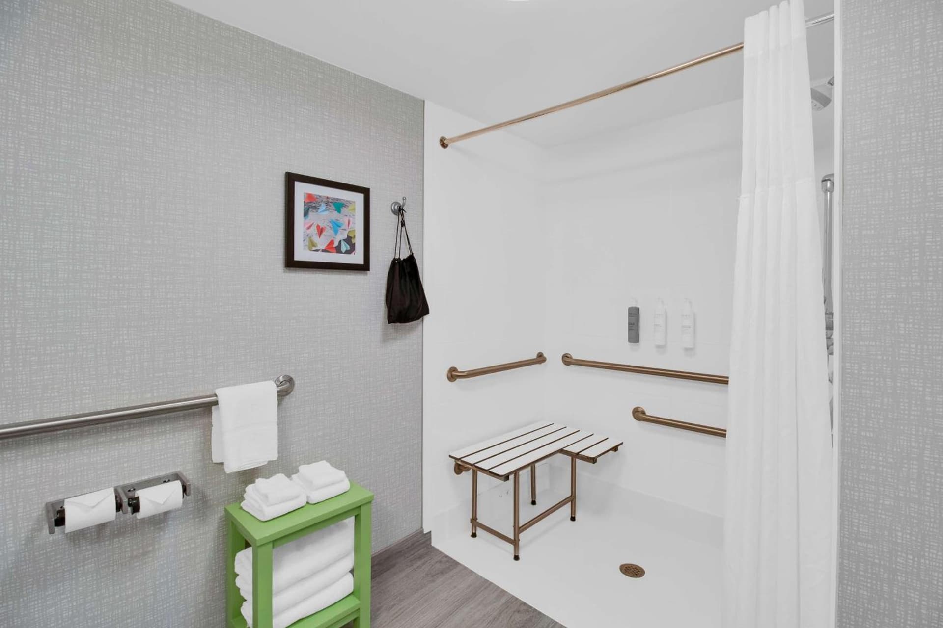 Hampton Inn & Suites Sarasota / Bradenton - Airport gallery photo in Sarasota, FL — image 9