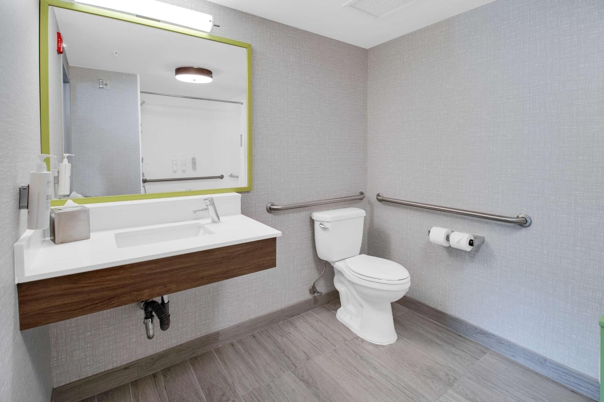 Hampton Inn & Suites Sarasota / Bradenton - Airport gallery photo in Sarasota, FL — image 80