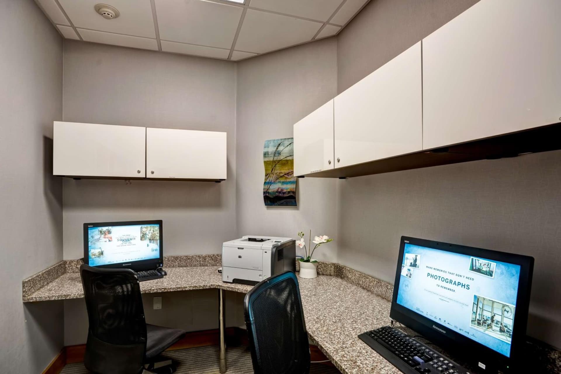 Hampton Inn & Suites Sarasota / Bradenton - Airport gallery photo in Sarasota, FL — image 100