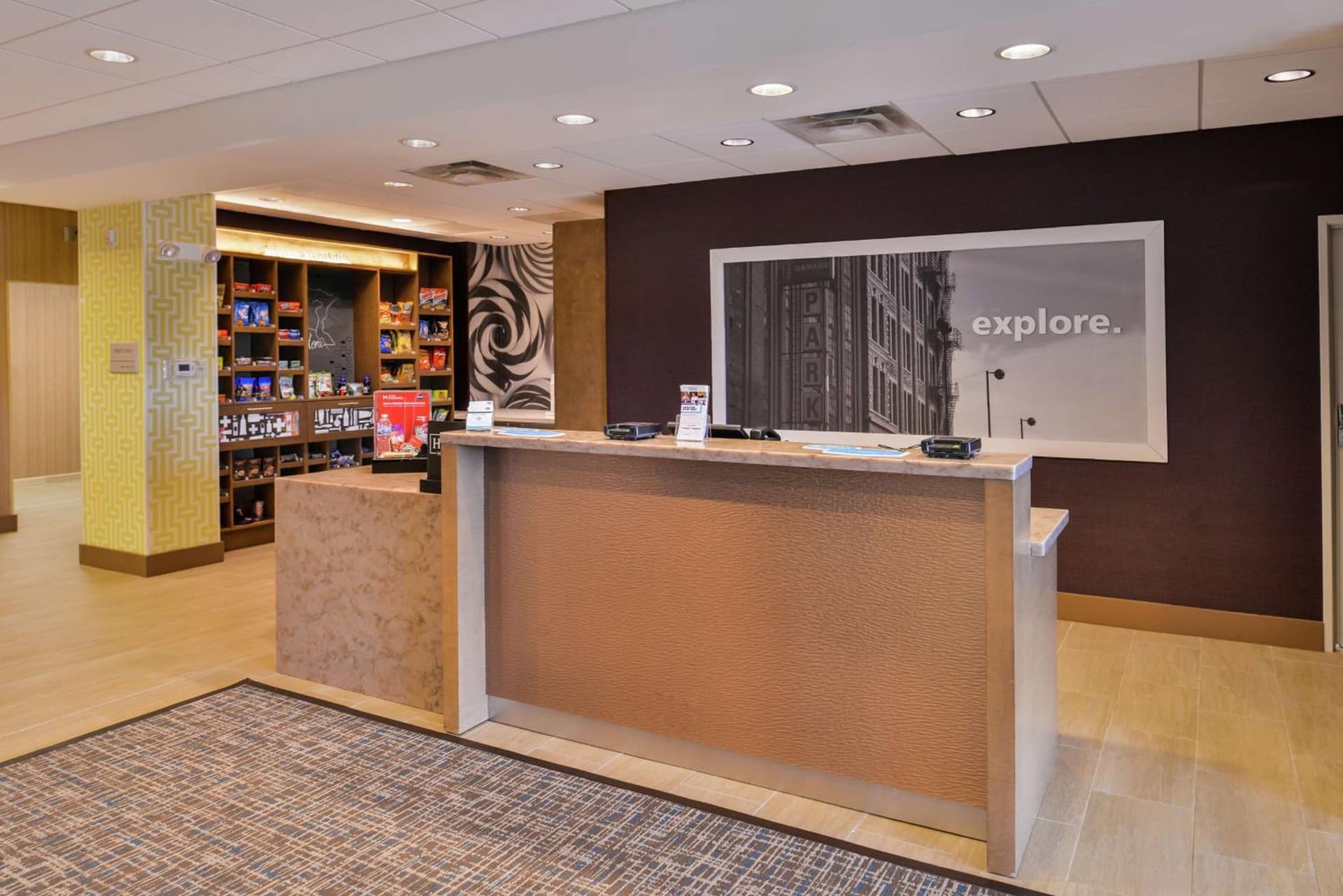 Hampton Inn & Suites Saint Paul Oakdale Woodbury gallery photo in Woodbury, MN — image 12