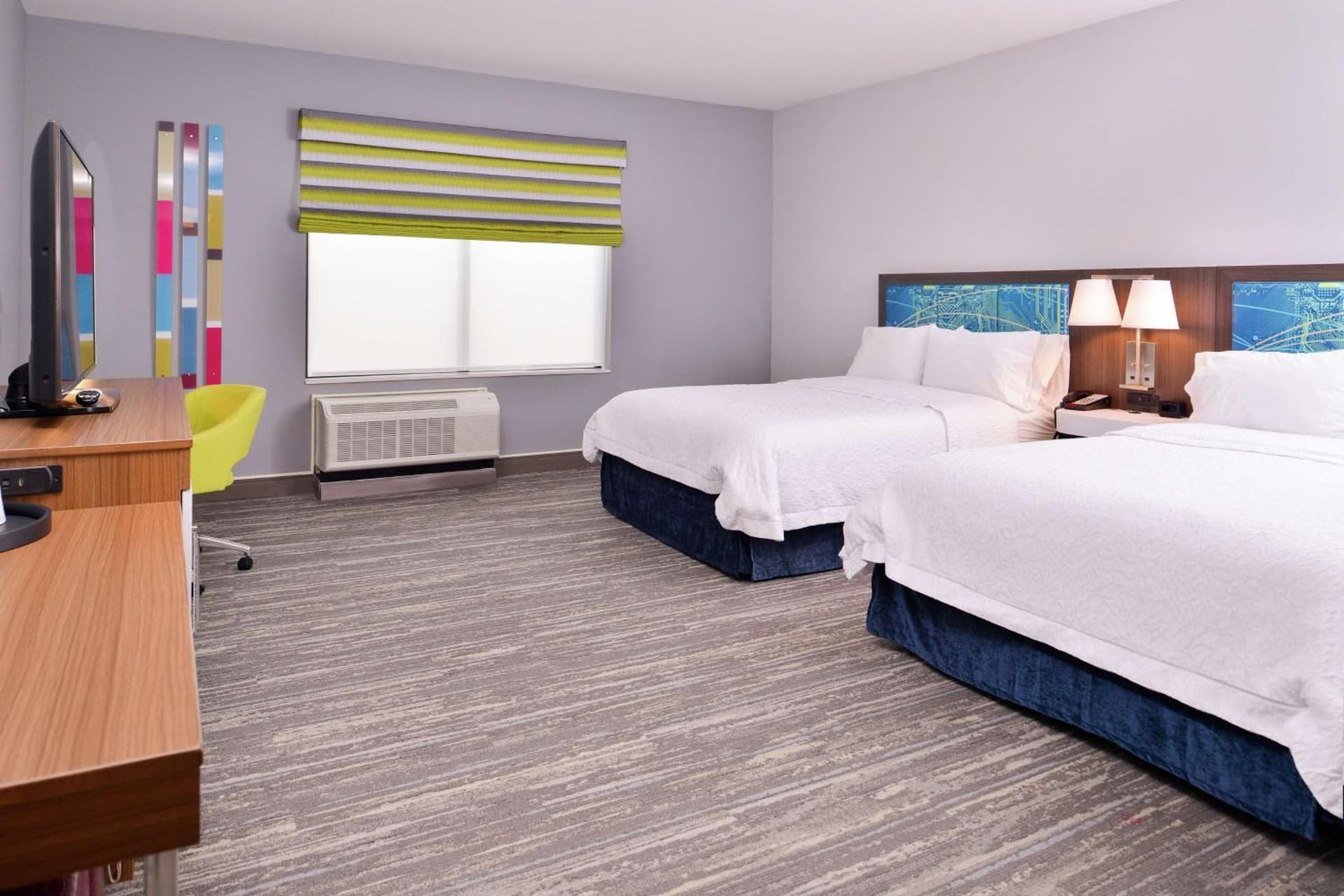 Hampton Inn & Suites Saint Paul Oakdale Woodbury gallery photo in Woodbury, MN — image 31