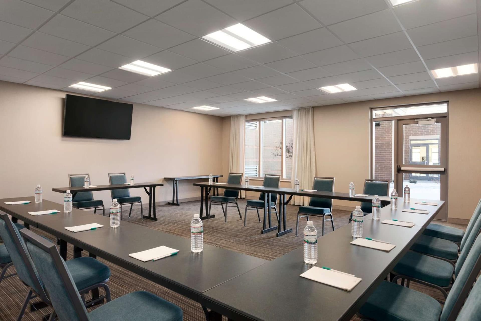 Homewood Suites by Hilton Syracuse - Carrier Circle gallery photo in East Syracuse, NY — image 6