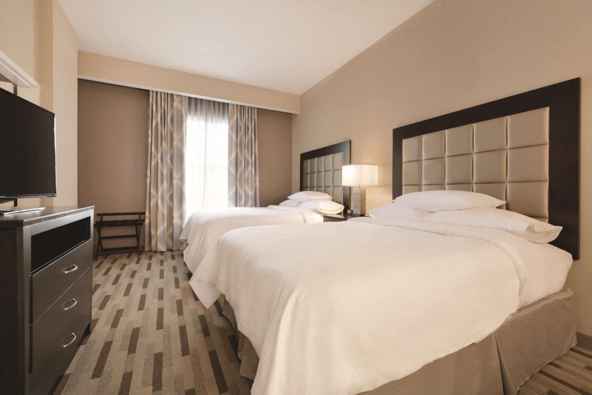 Embassy Suites by Hilton Tuscaloosa Alabama Downtown gallery photo in Tuscaloosa, AL — image 27