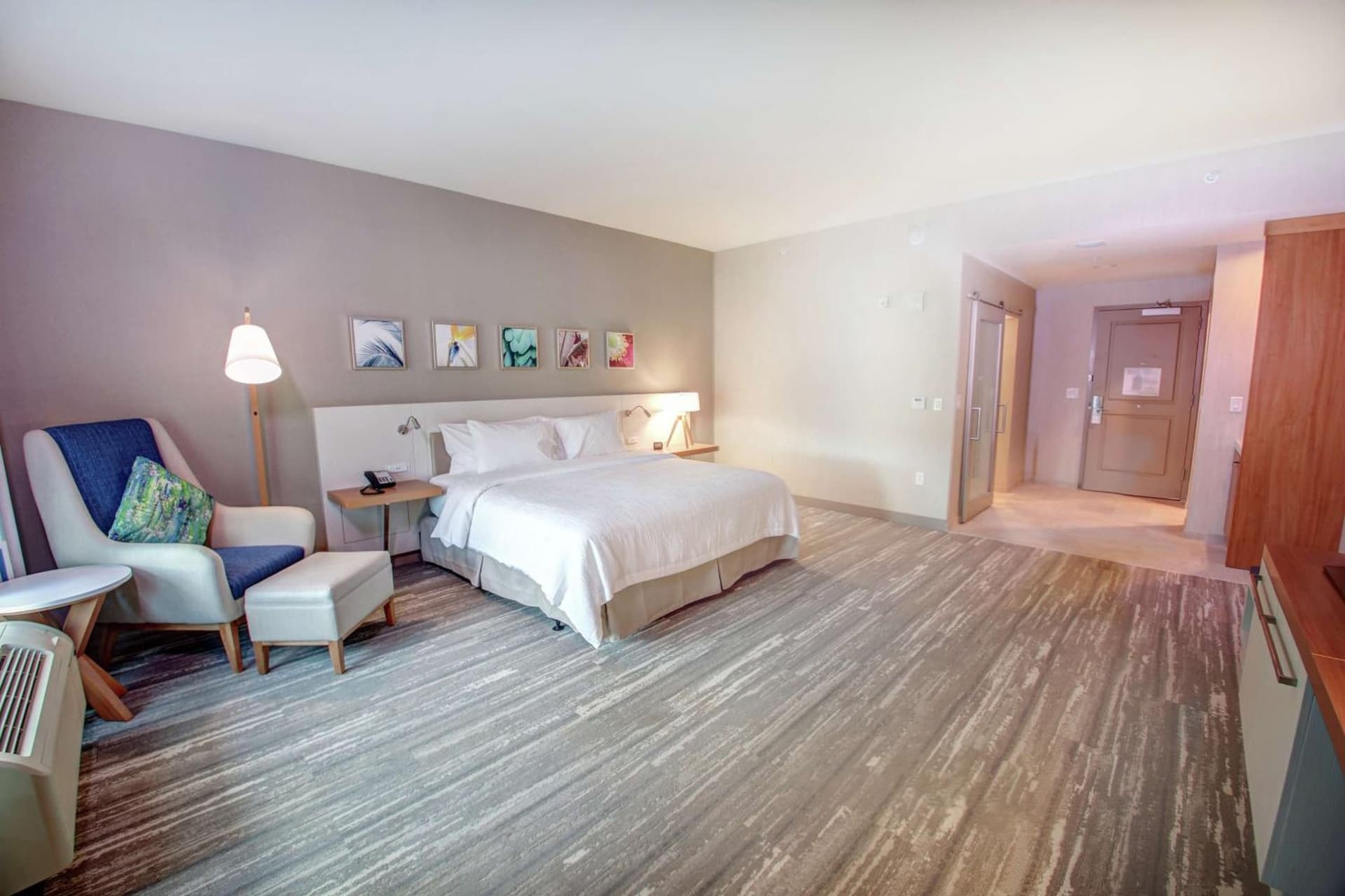 Hilton Garden Inn Tampa - Wesley Chapel interior in Wesley Chapel, FL — gallery photo 2