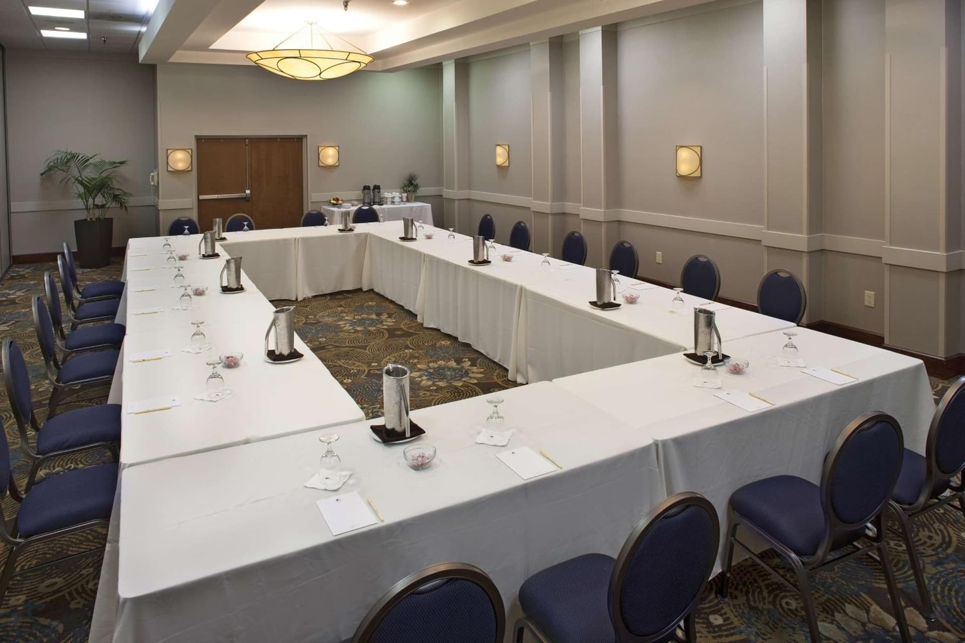 DoubleTree by Hilton Johnson City gallery photo in Johnson City, TN — image 24