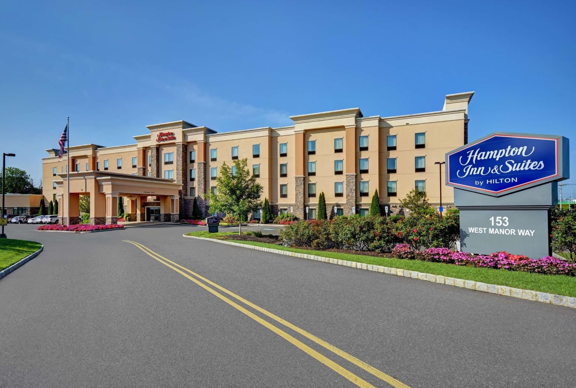 Hampton Inn and Suites Robbinsville featured exterior or lobby in Robbinsville, NJ — similar hotel