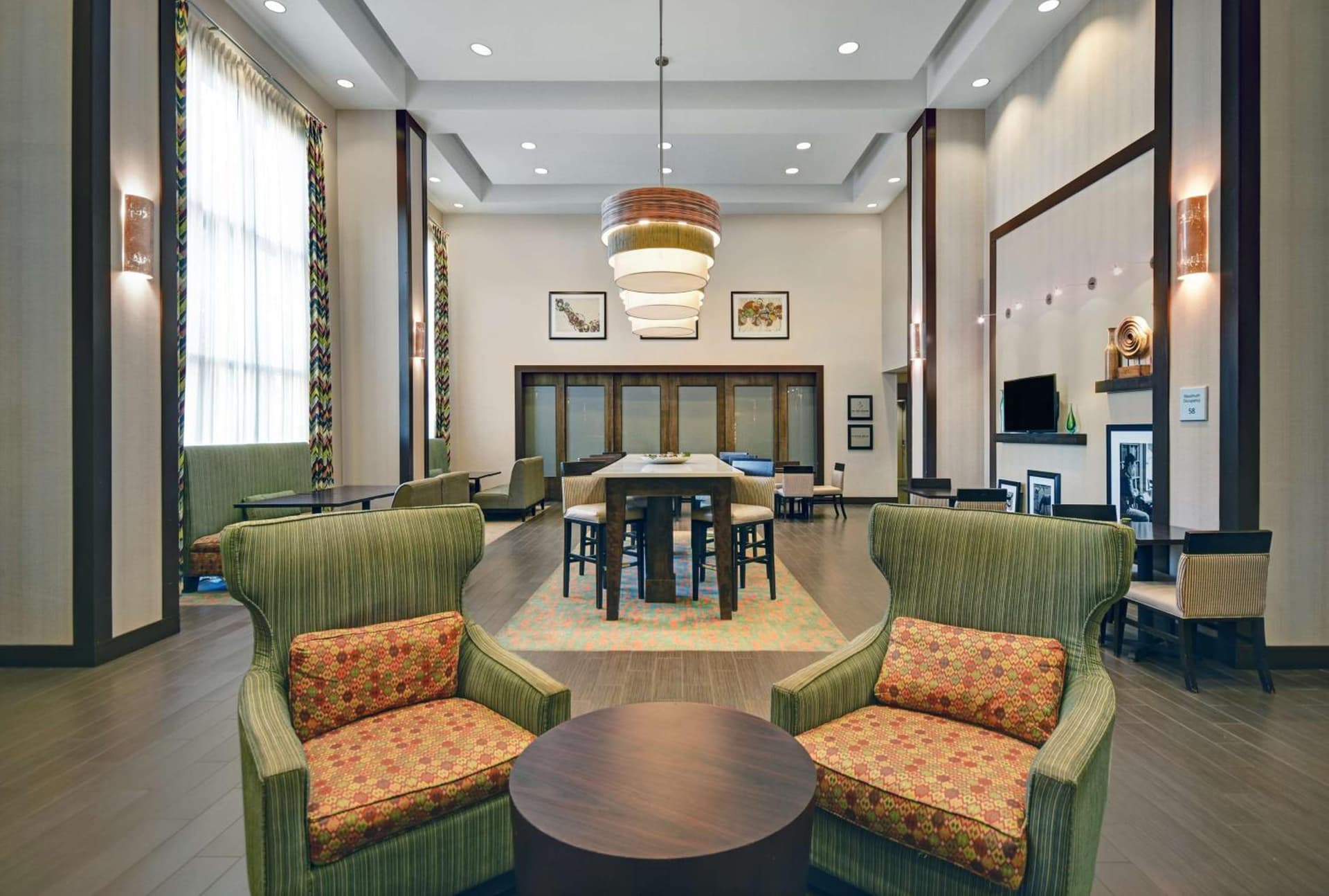 Hampton Inn and Suites Robbinsville gallery photo in Robbinsville, NJ — image 10