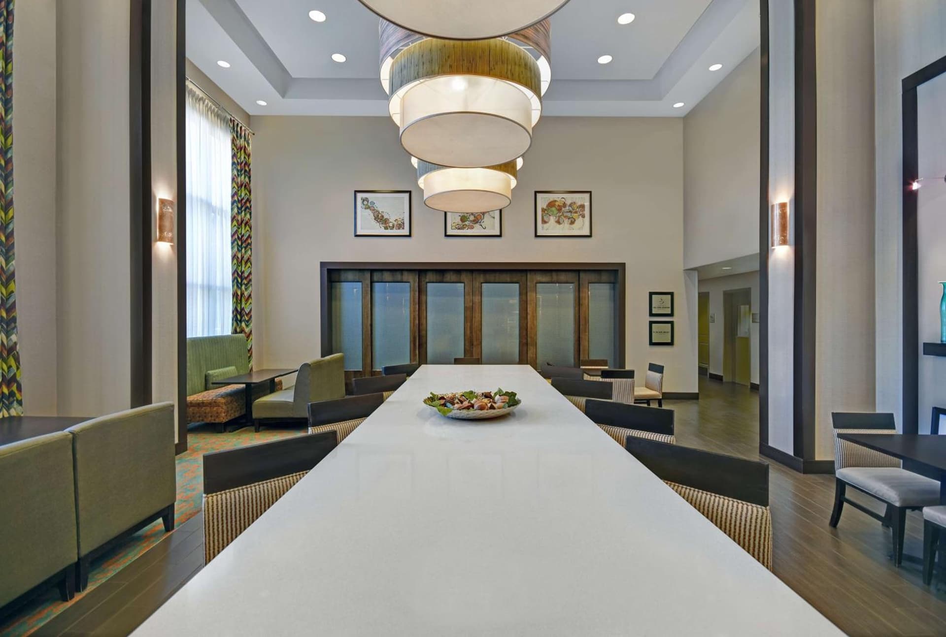 Hampton Inn and Suites Robbinsville gallery photo in Robbinsville, NJ — image 30
