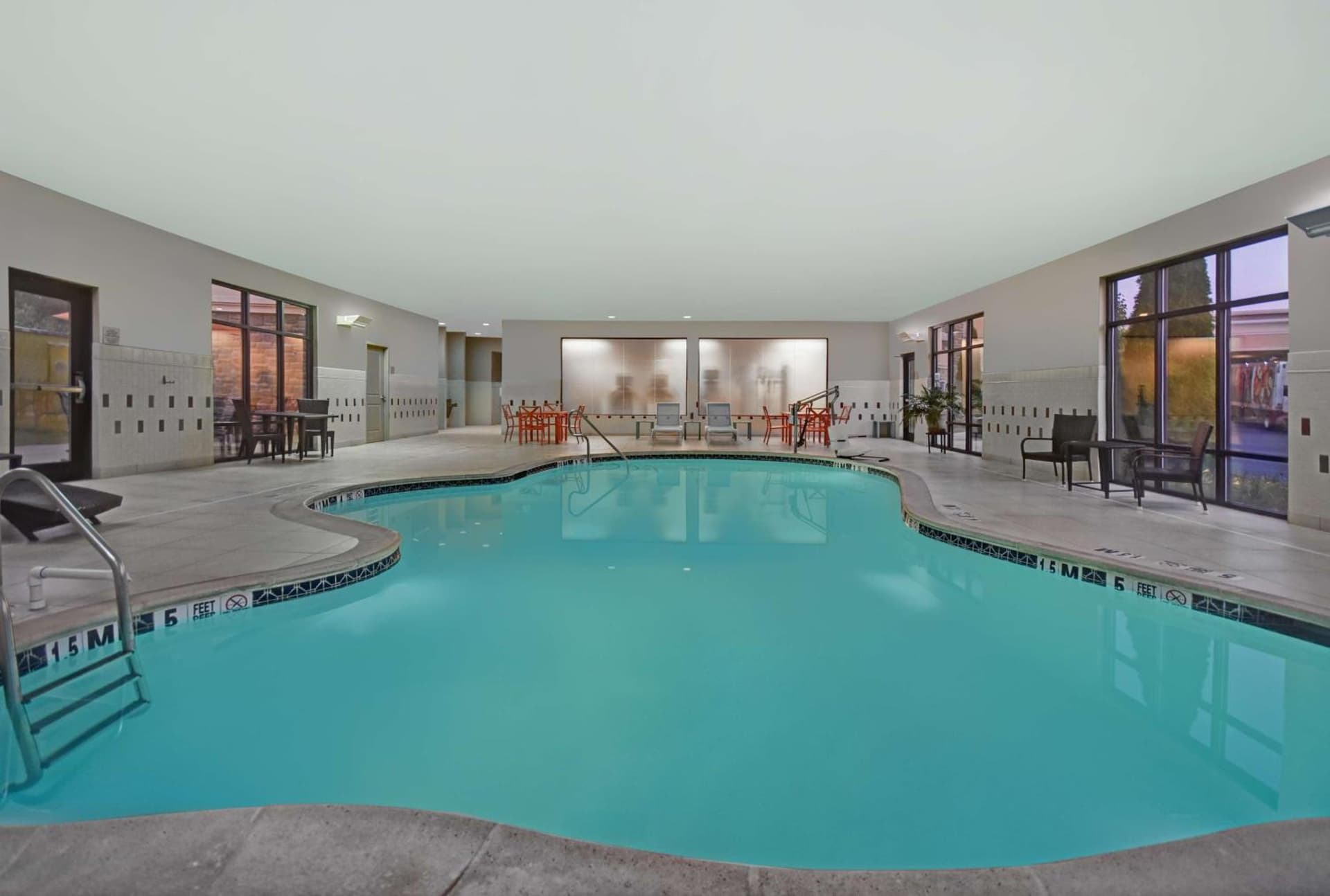 Hampton Inn and Suites Robbinsville gallery photo in Robbinsville, NJ — image 31