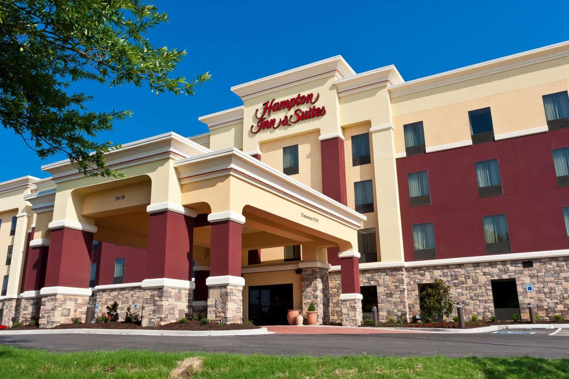 Hampton Inn and Suites Tulsa Central featured exterior or lobby in Tulsa, OK — similar hotel
