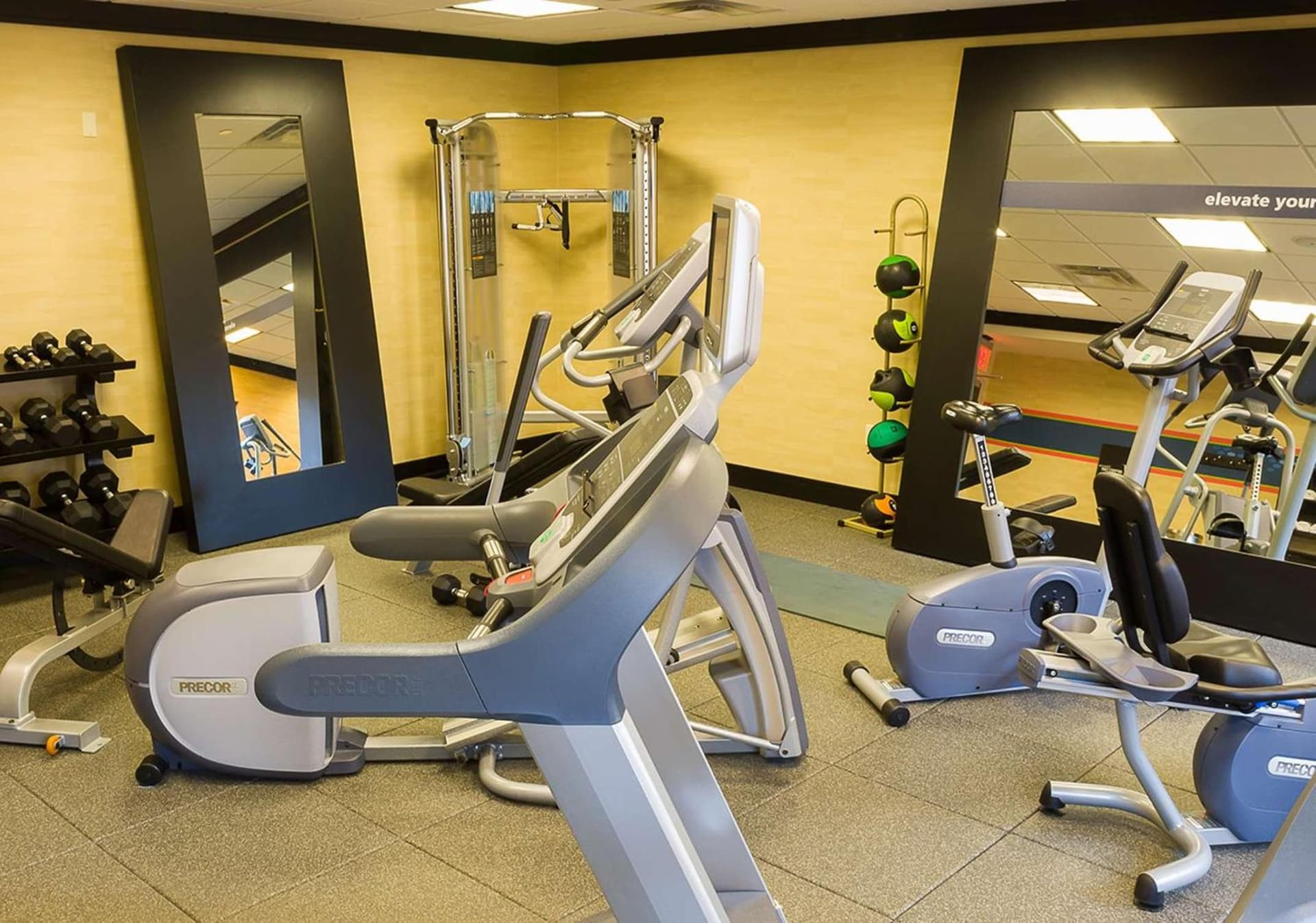 Hampton Inn and Suites Tulsa Central gallery photo in Tulsa, OK — image 26