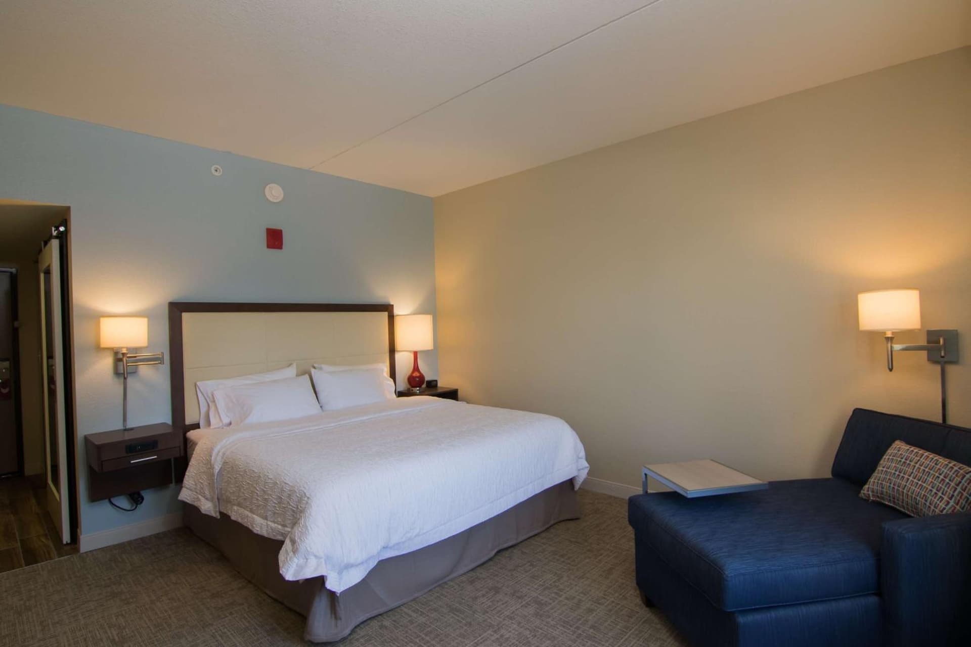 Hampton Inn & Suites Tulsa Downtown, Ok gallery photo in Tulsa, OK — image 10