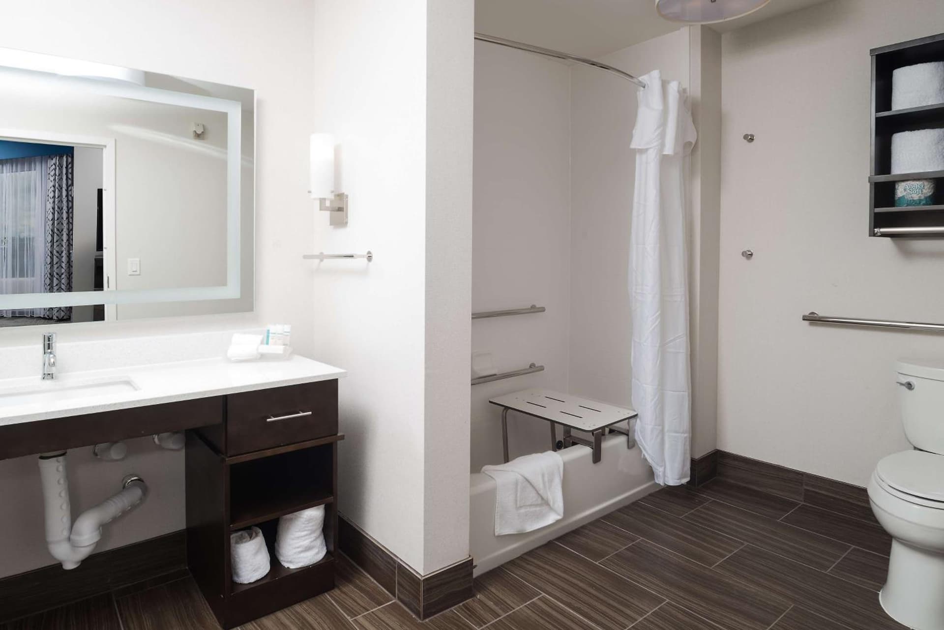 Homewood Suites By Hilton Tulsa Catoosa gallery photo in Catoosa, OK — image 13
