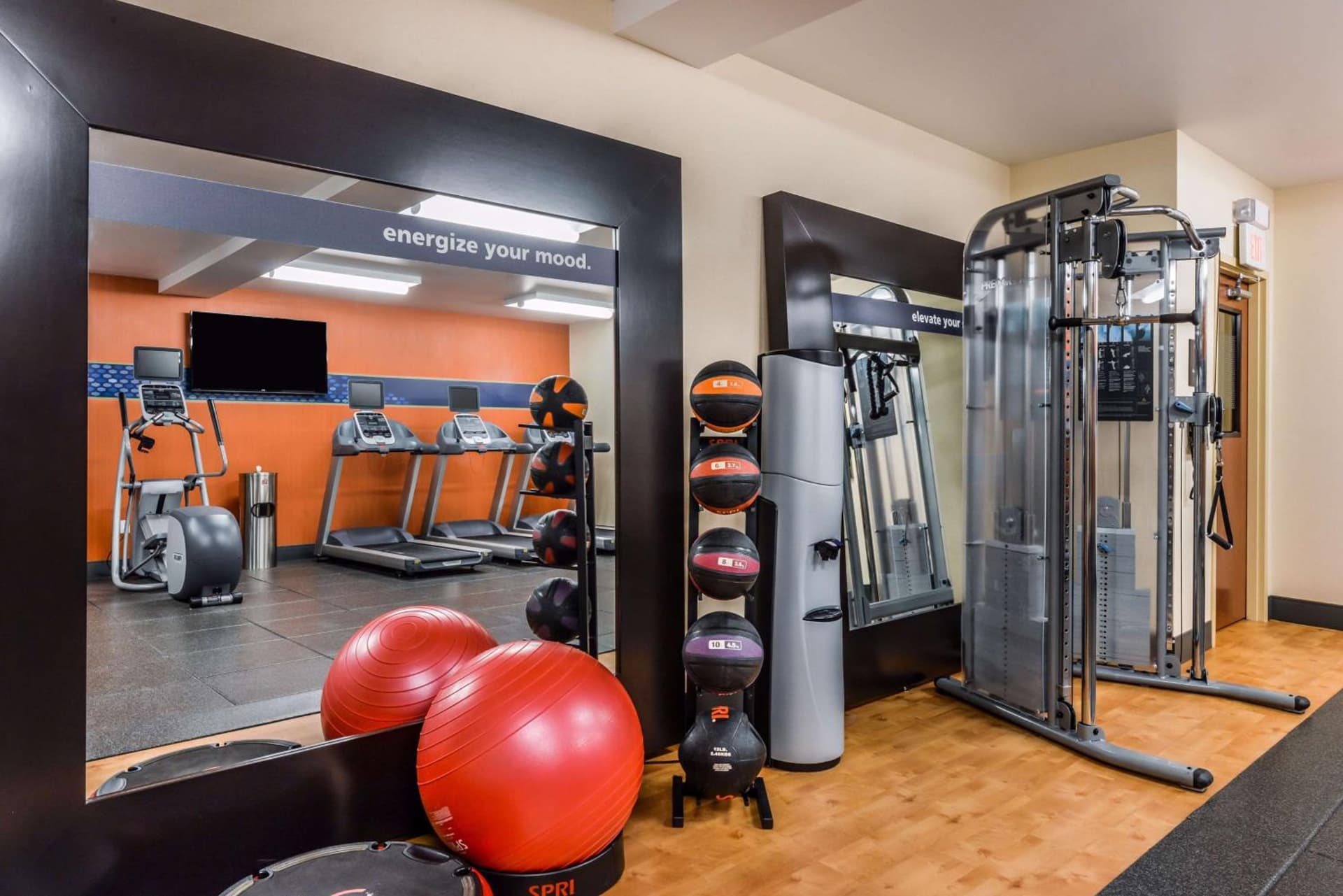 Hampton Inn & Suites Boulder North gallery photo in Boulder, CO — image 33