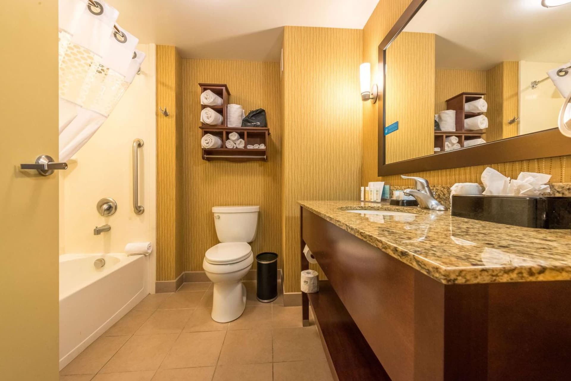 Hampton Inn & Suites Boulder North gallery photo in Boulder, CO — image 28
