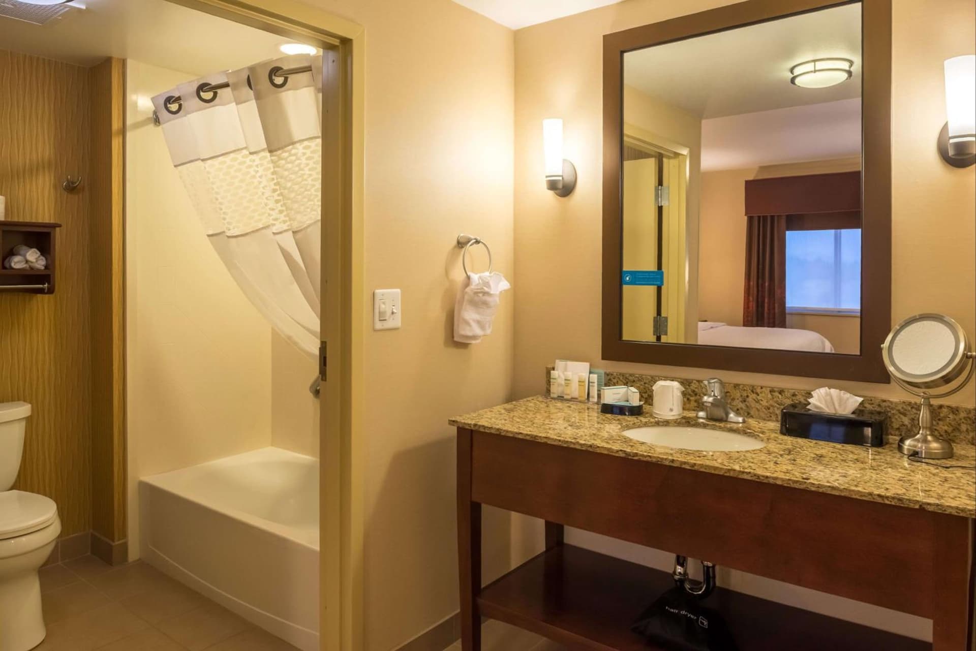Hampton Inn & Suites Boulder North gallery photo in Boulder, CO — image 42