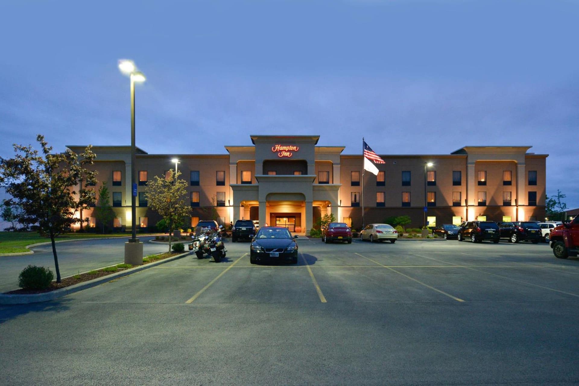 Hampton Inn Utica property views in Utica, NY — gallery photo 3
