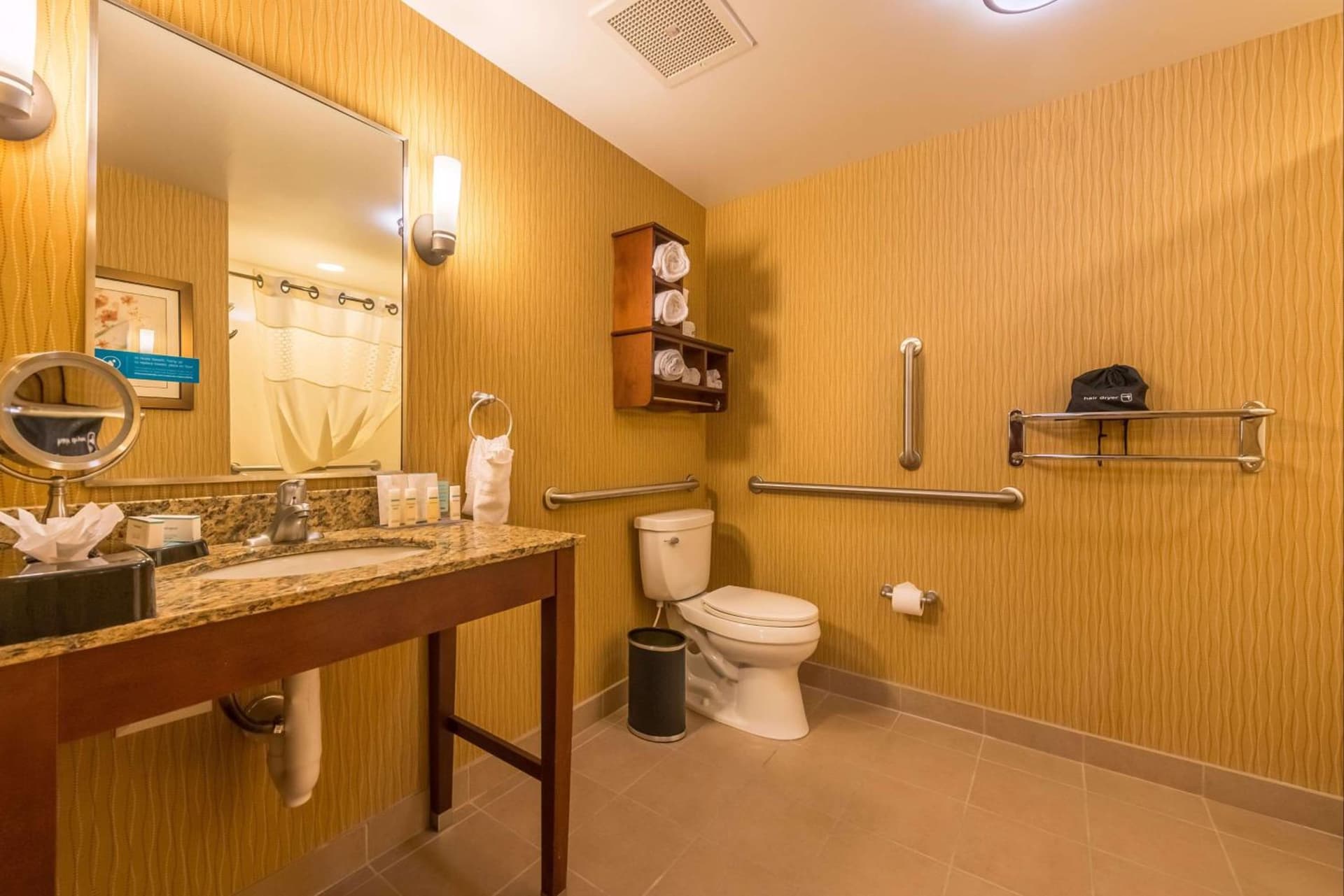 Hampton Inn & Suites Boulder North gallery photo in Boulder, CO — image 8