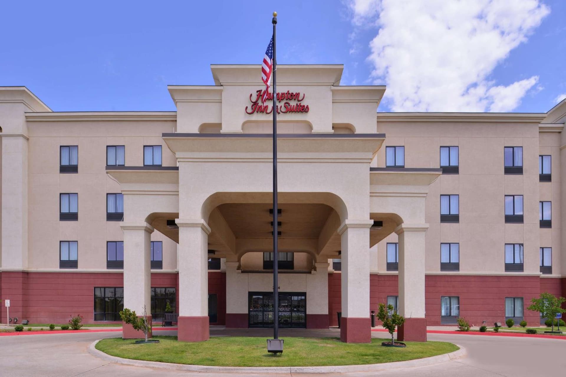 Hampton Inn & Suites Woodward property views in Woodward, OK — gallery photo 3