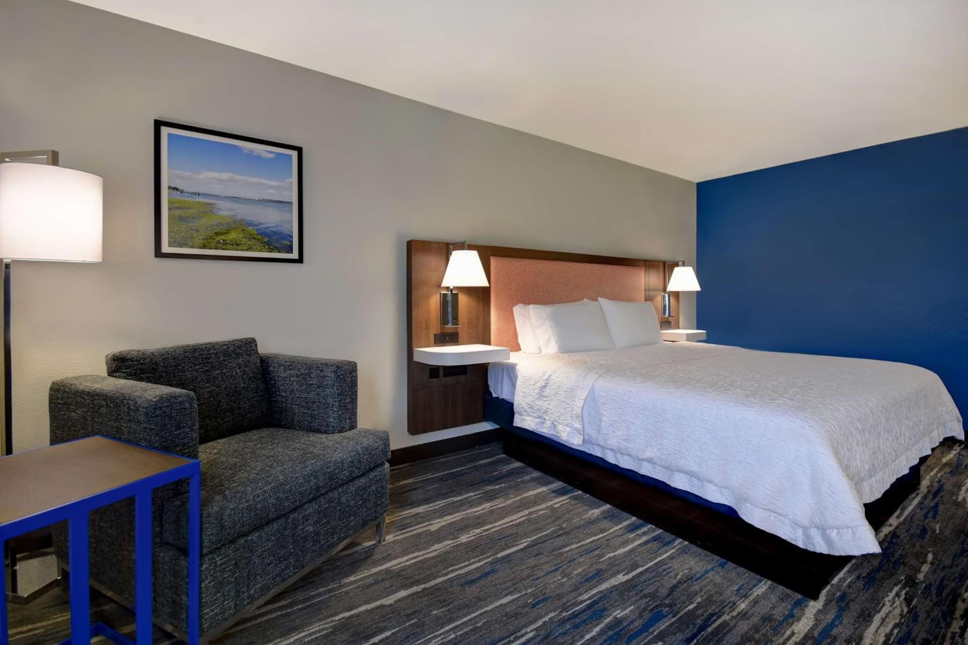 Hampton Inn Potomac Mills Woodbridge gallery photo in Woodbridge, VA — image 4