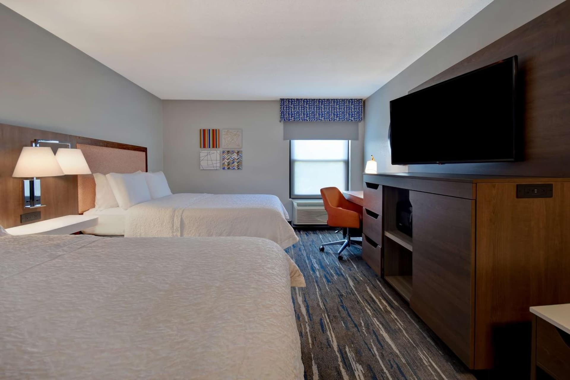 Hampton Inn Potomac Mills Woodbridge gallery photo in Woodbridge, VA — image 16