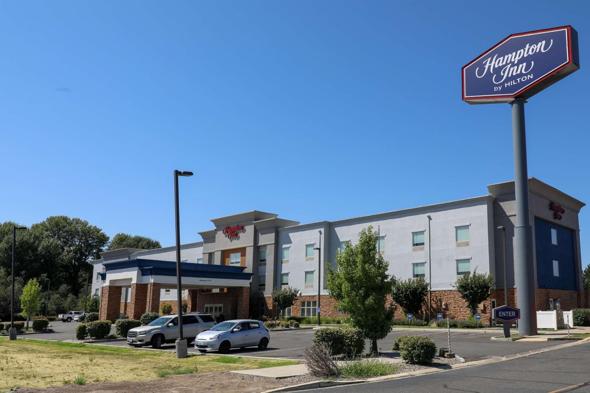 Hampton Inn Ellensburg interior in Ellensburg, WA — gallery photo 2