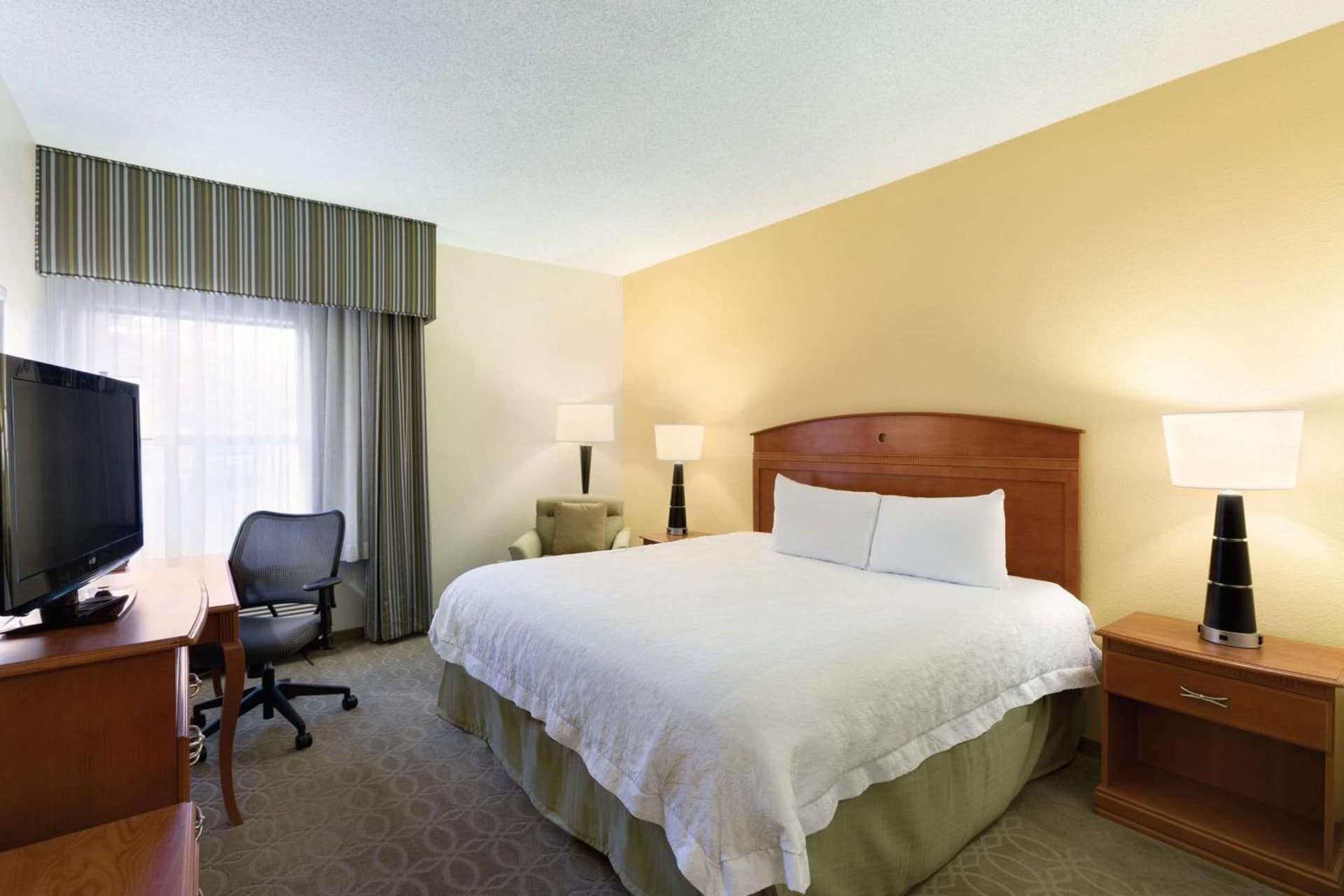 Hampton Inn Youngstown/Boardman gallery photo in Poland, OH — image 14