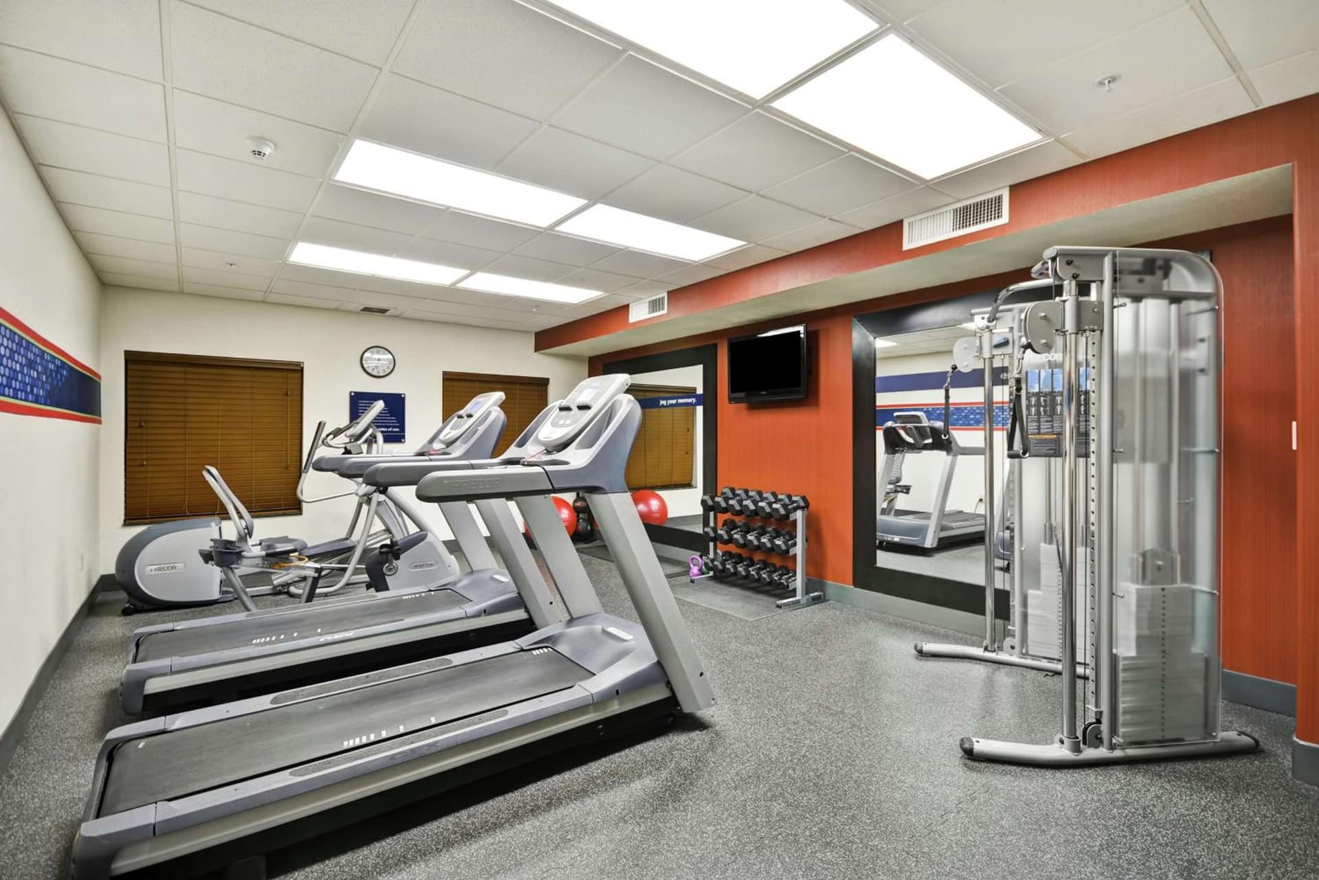Hampton Inn & Suites Yuma gallery photo in Yuma, AZ — image 39