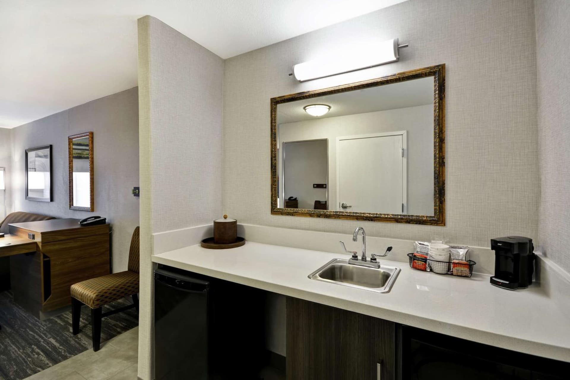 Hampton Inn & Suites Yuma gallery photo in Yuma, AZ — image 36