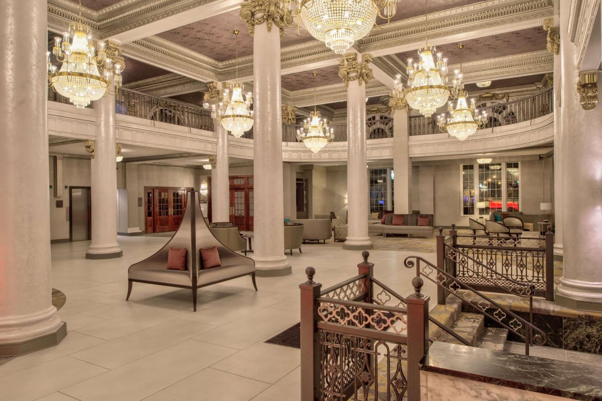 DoubleTree by Hilton Utica gallery photo in Utica, NY — image 56