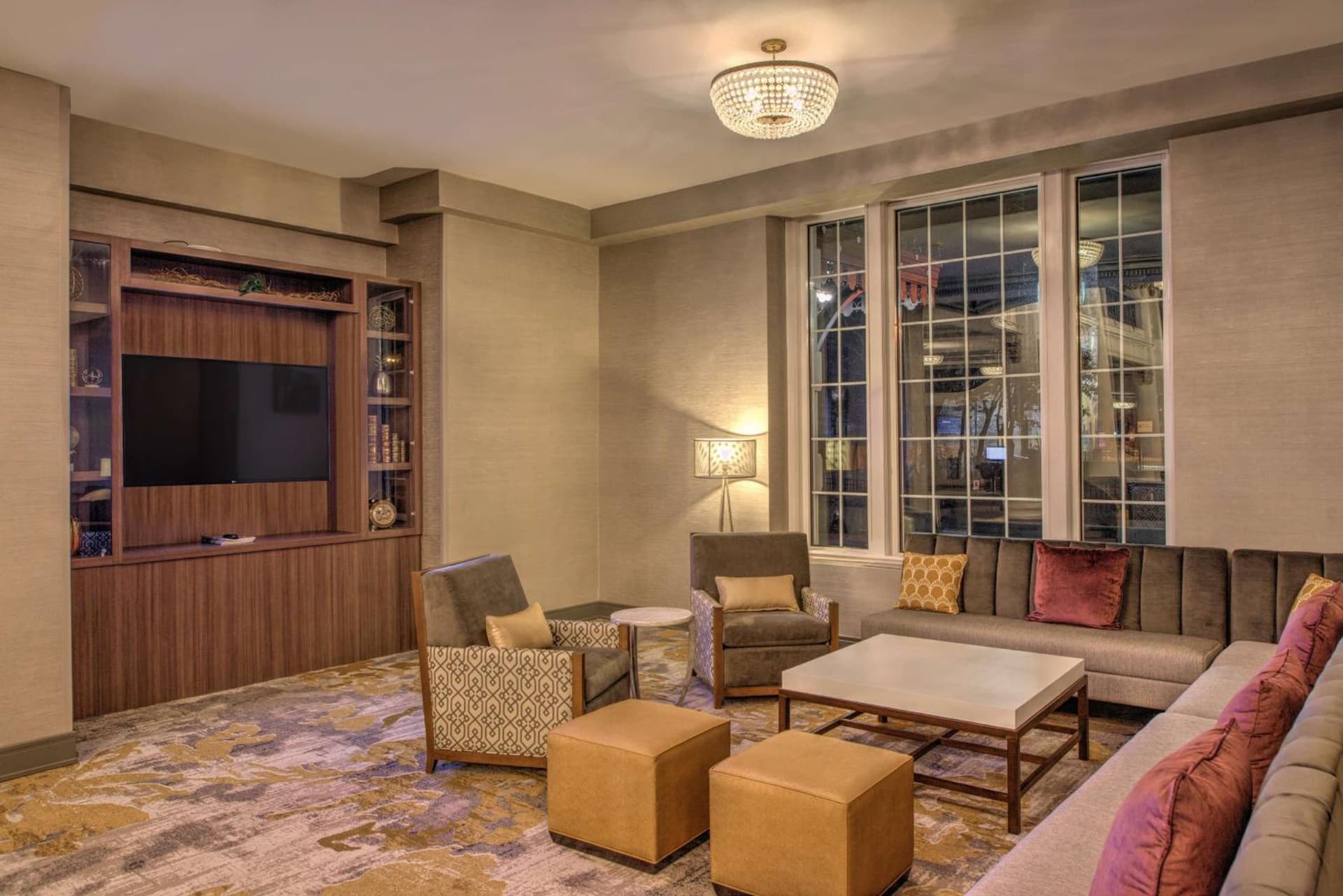 DoubleTree by Hilton Utica gallery photo in Utica, NY — image 92