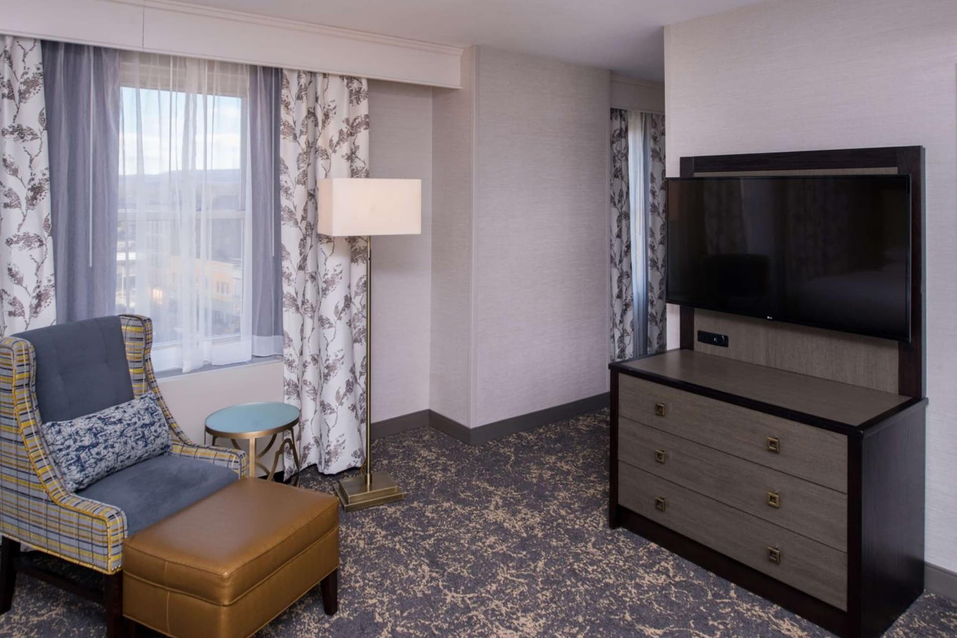 DoubleTree by Hilton Utica gallery photo in Utica, NY — image 22