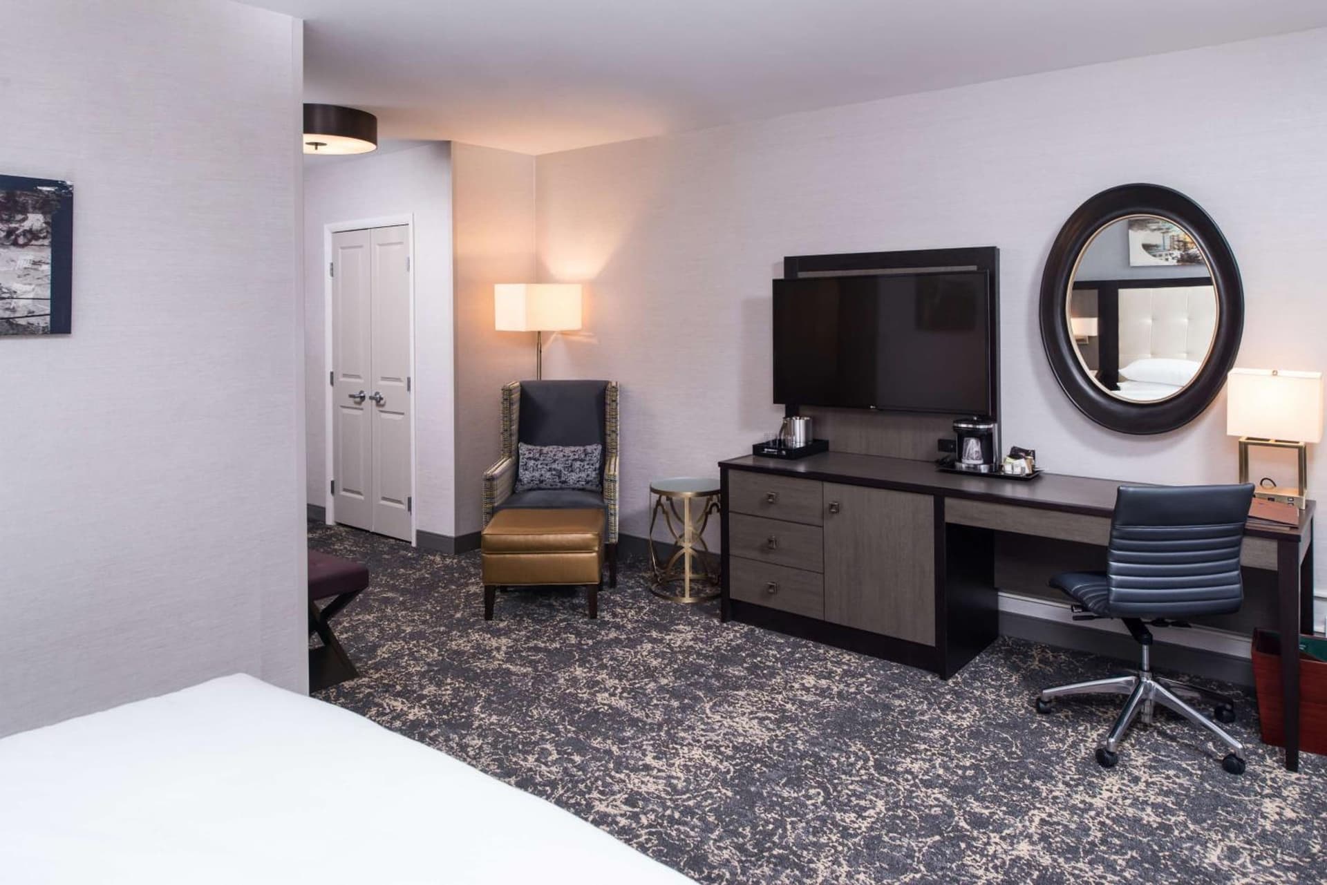 DoubleTree by Hilton Utica gallery photo in Utica, NY — image 26