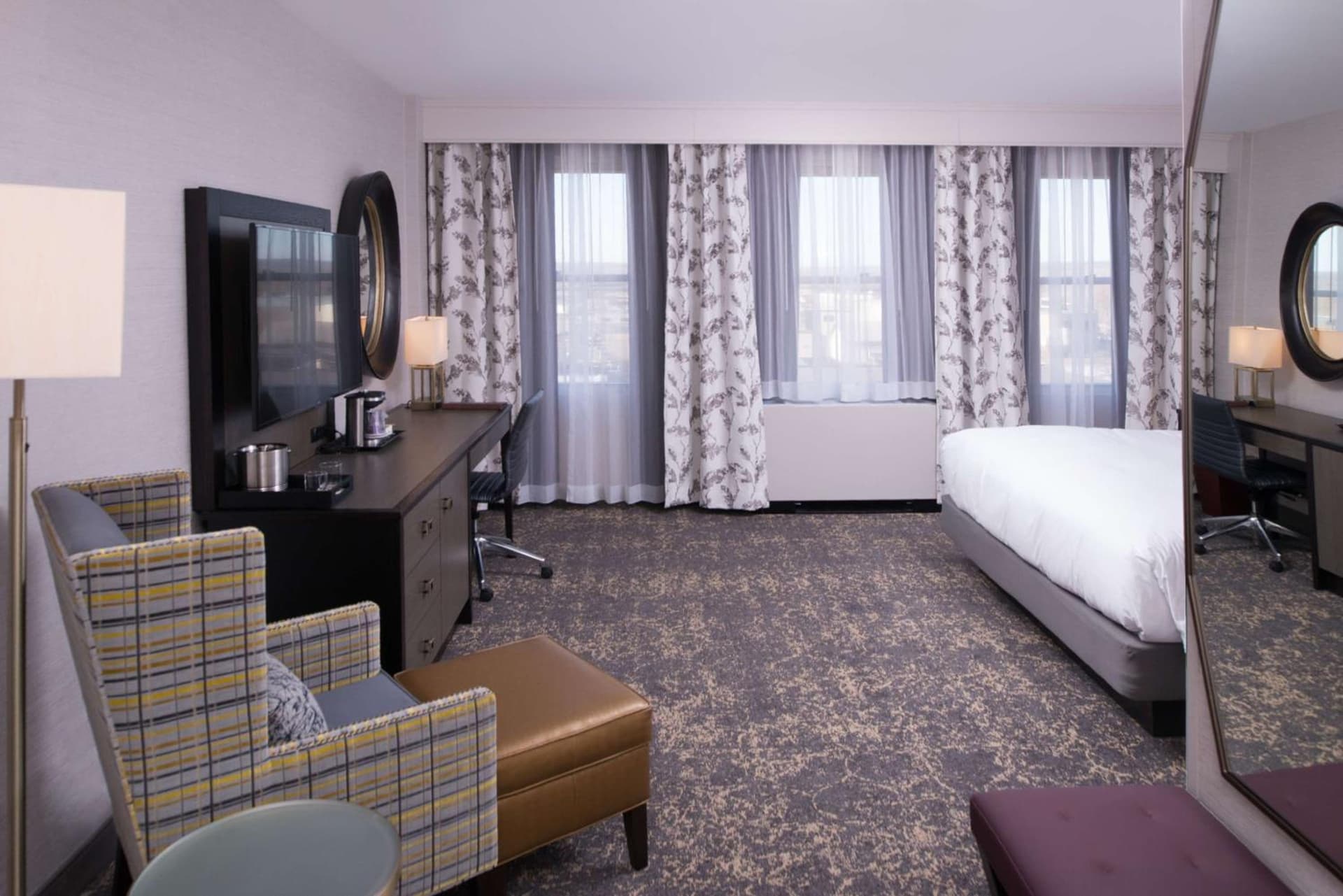 DoubleTree by Hilton Utica gallery photo in Utica, NY — image 99