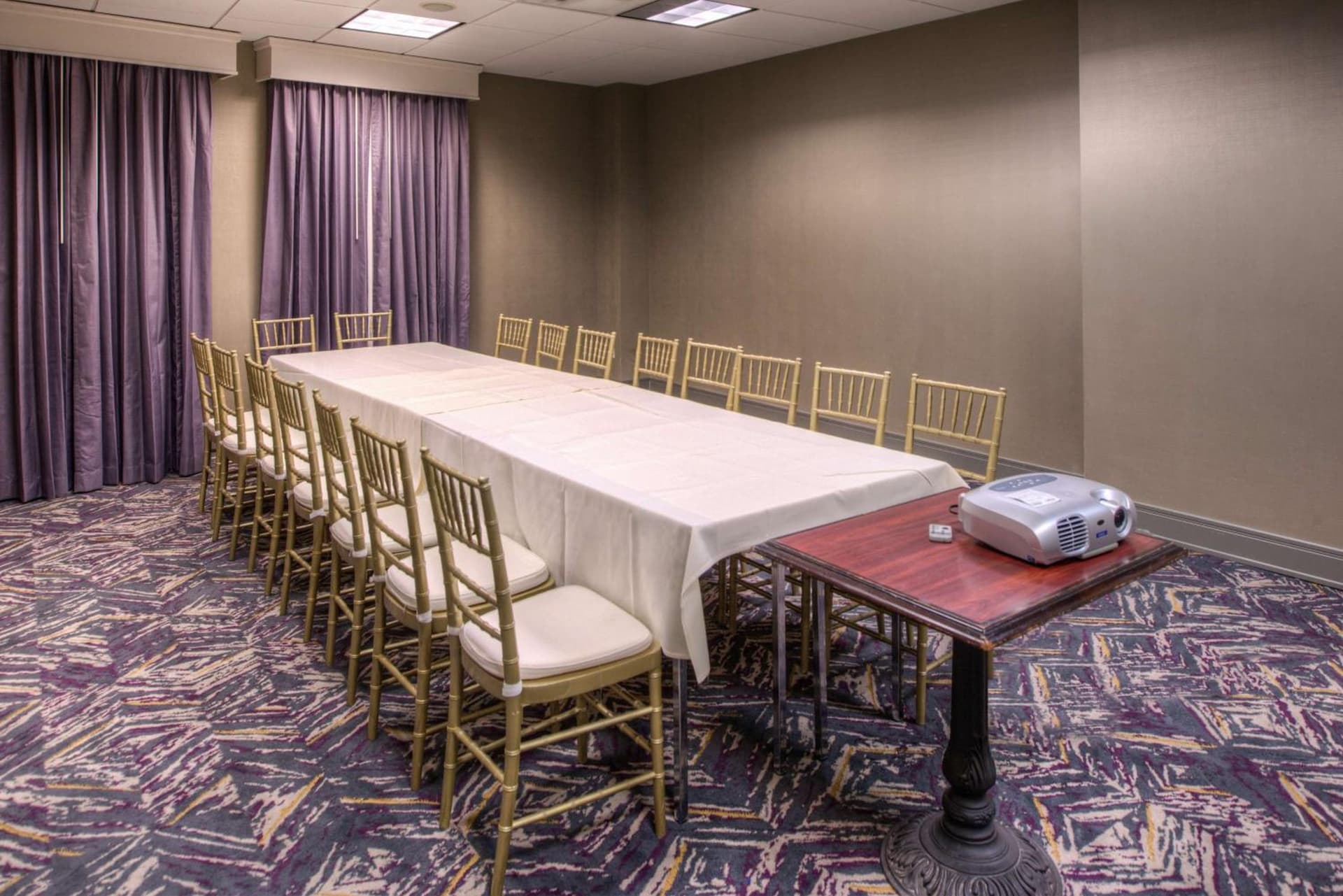 DoubleTree by Hilton Utica gallery photo in Utica, NY — image 21