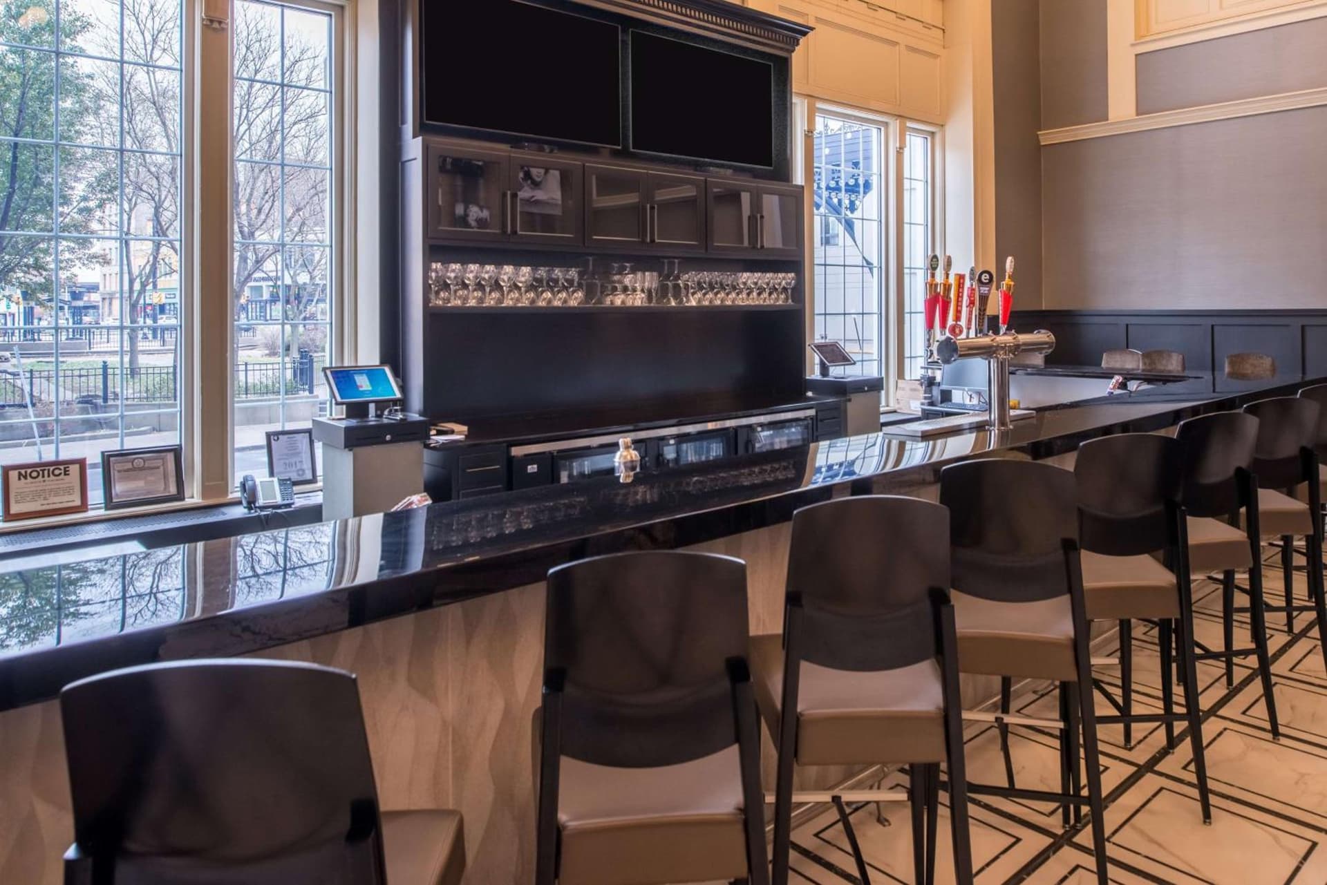 DoubleTree by Hilton Utica gallery photo in Utica, NY — image 20