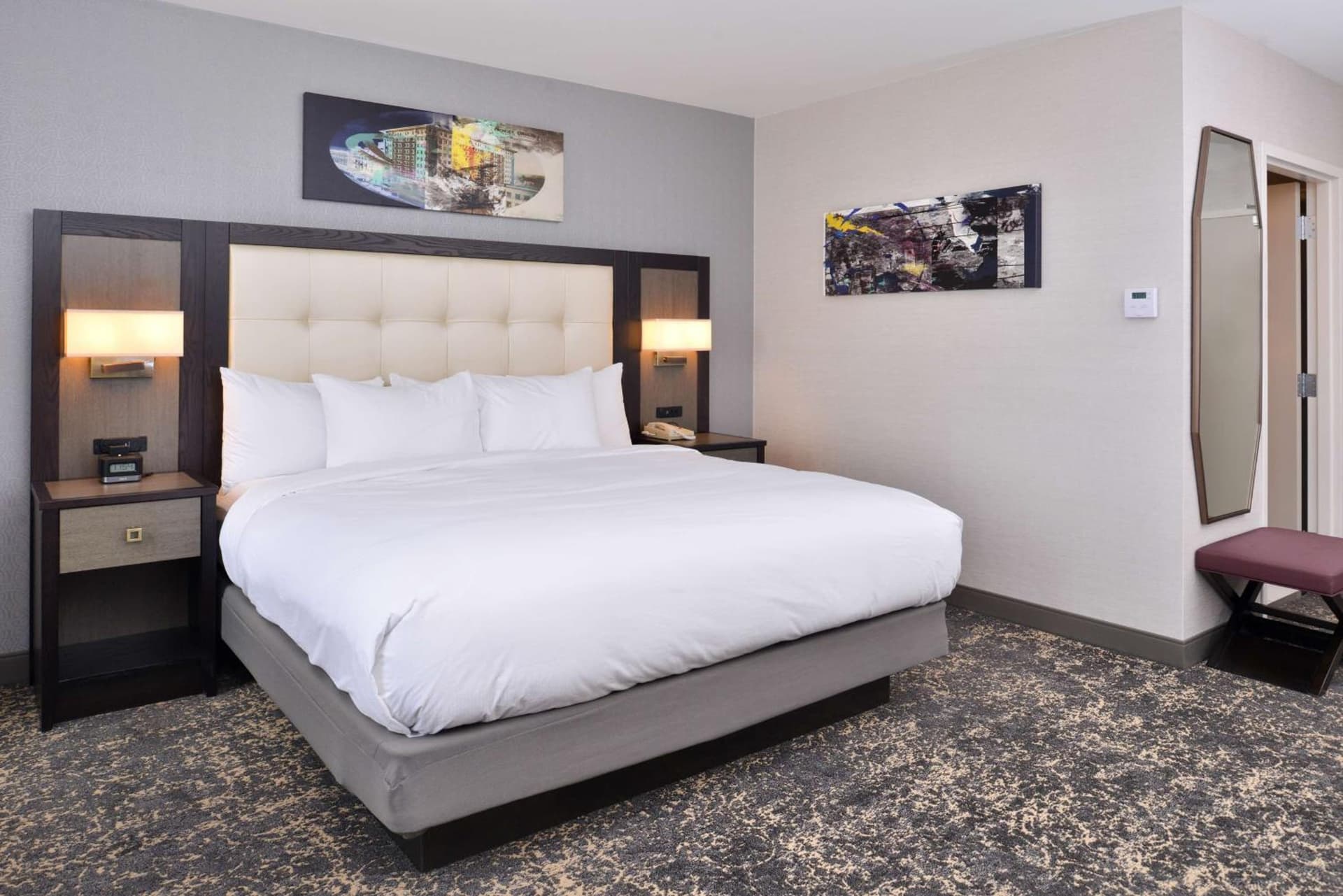 DoubleTree by Hilton Utica gallery photo in Utica, NY — image 78