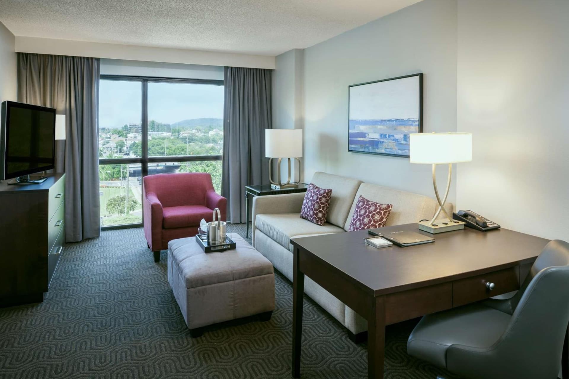 Hilton Suites Brentwood gallery photo in Brentwood, TN — image 45