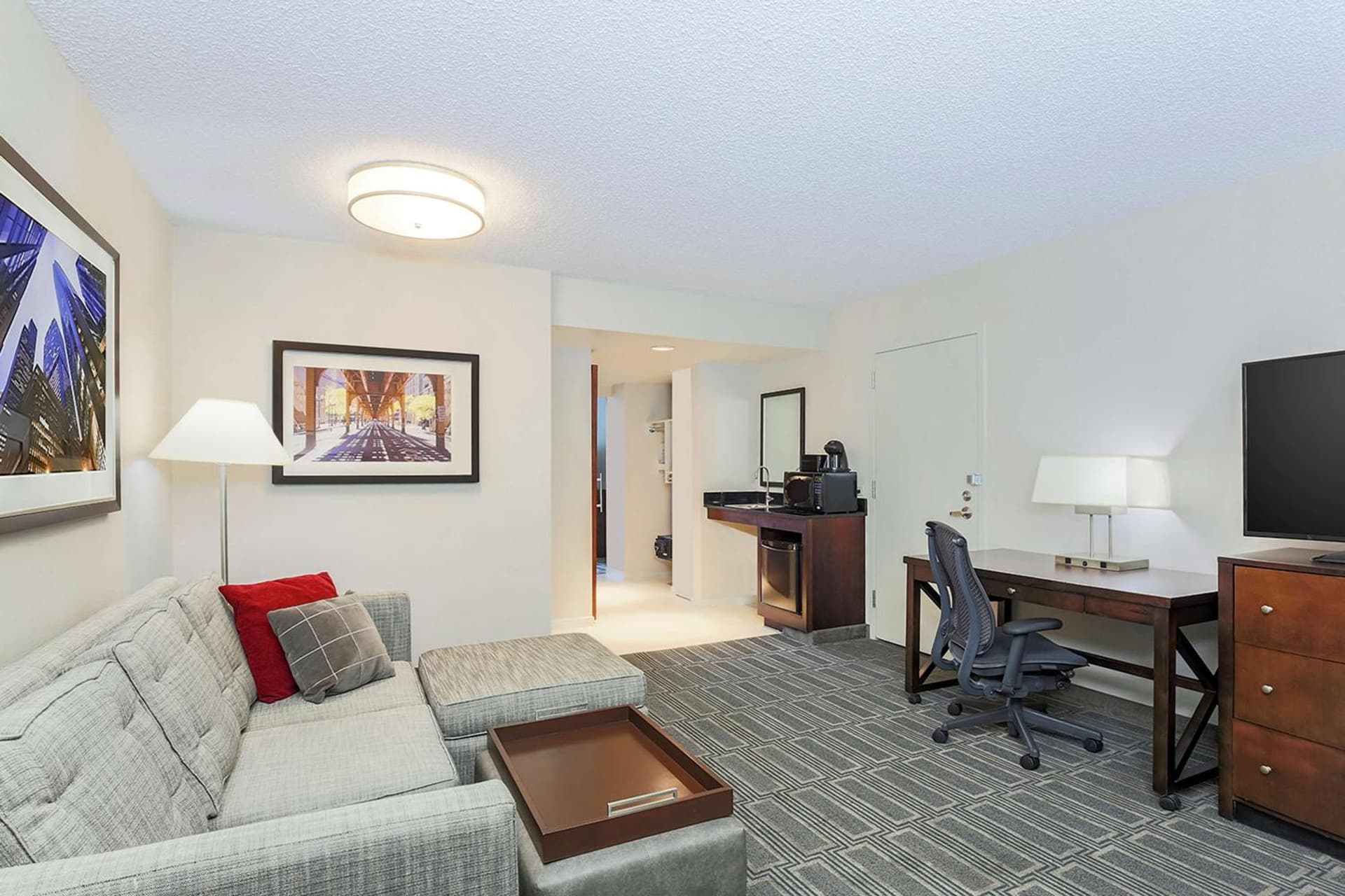 Embassy Suites by Hilton Chicago Lombard gallery photo in Lombard, IL — image 39