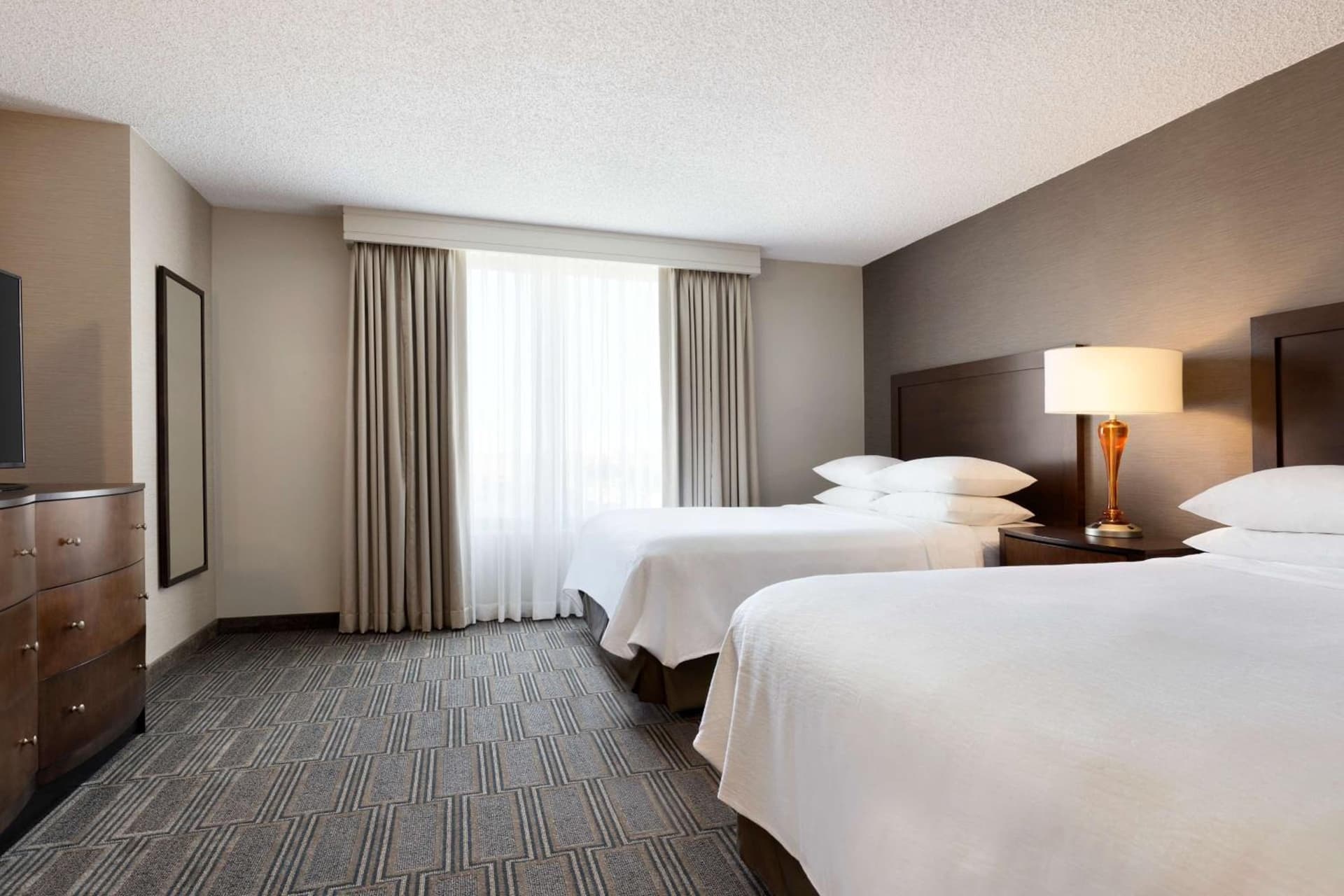 Embassy Suites by Hilton Chicago Lombard gallery photo in Lombard, IL — image 34