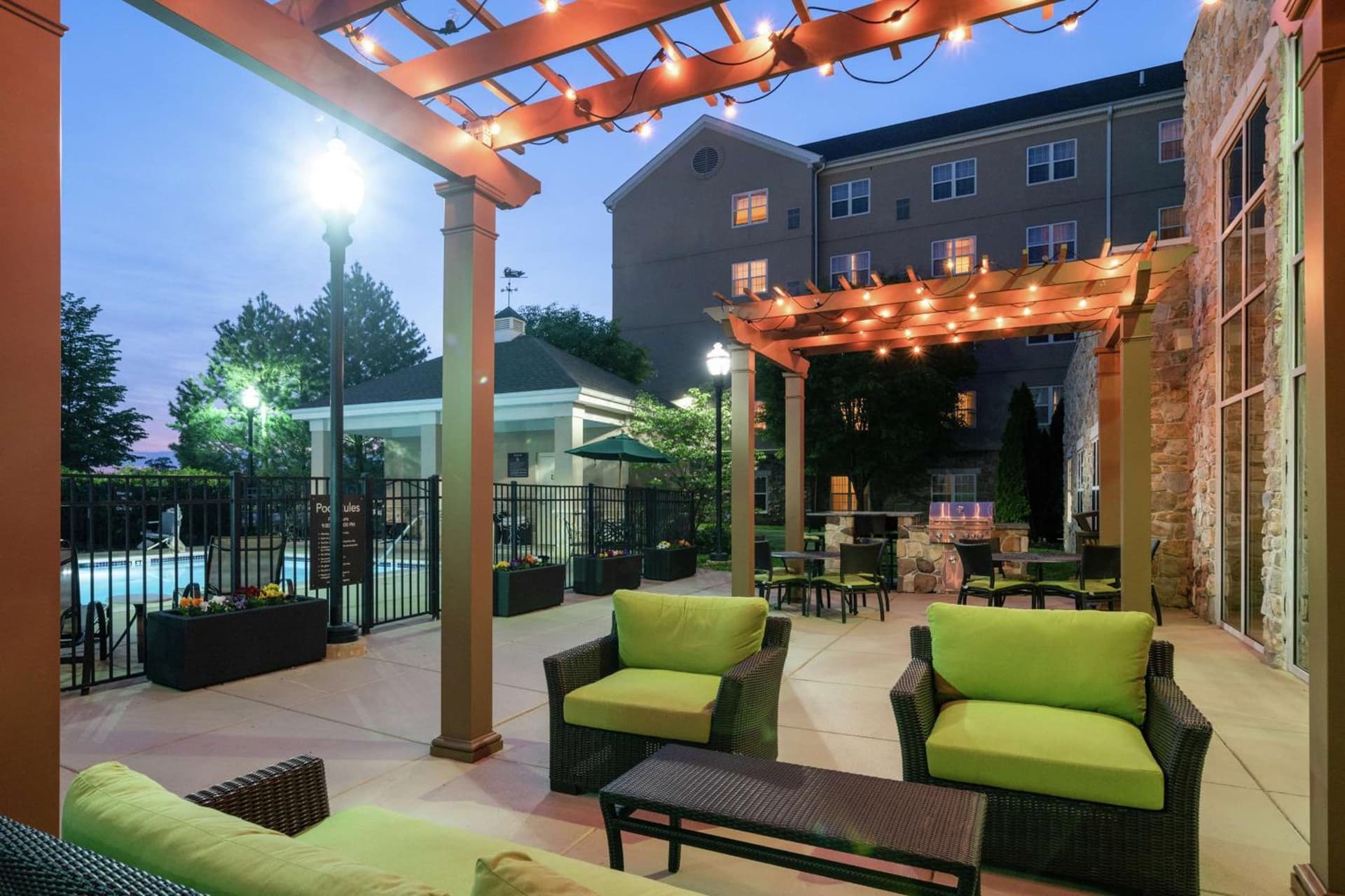 Homewood Suites by Hilton Philadelphia-Valley Forge interior in Audubon, PA — gallery photo 2