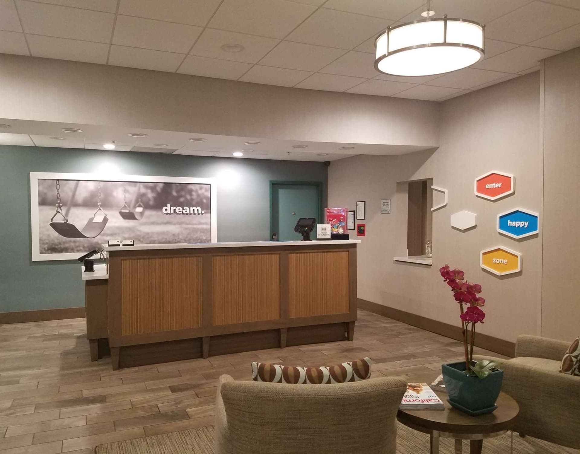 Hampton Inn Channel Islands Harbor gallery photo in Oxnard, CA — image 40