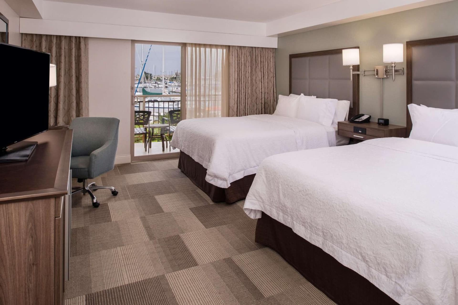 Hampton Inn Channel Islands Harbor gallery photo in Oxnard, CA — image 39