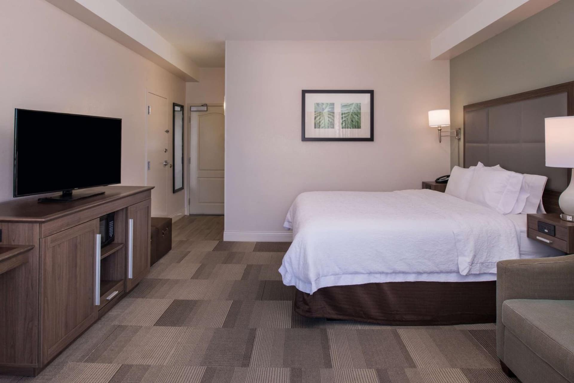 Hampton Inn Channel Islands Harbor gallery photo in Oxnard, CA — image 13