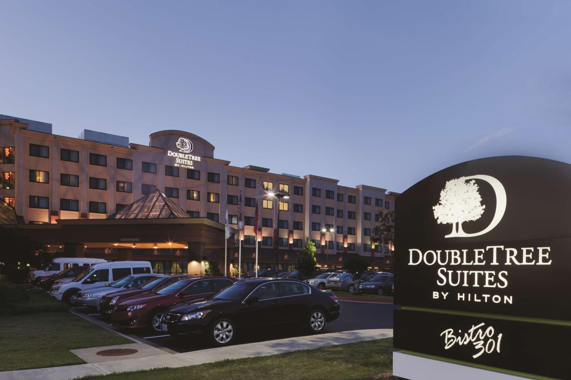 DoubleTree Suites by Hilton Bentonville featured exterior or lobby in Bentonville, AR — similar hotel