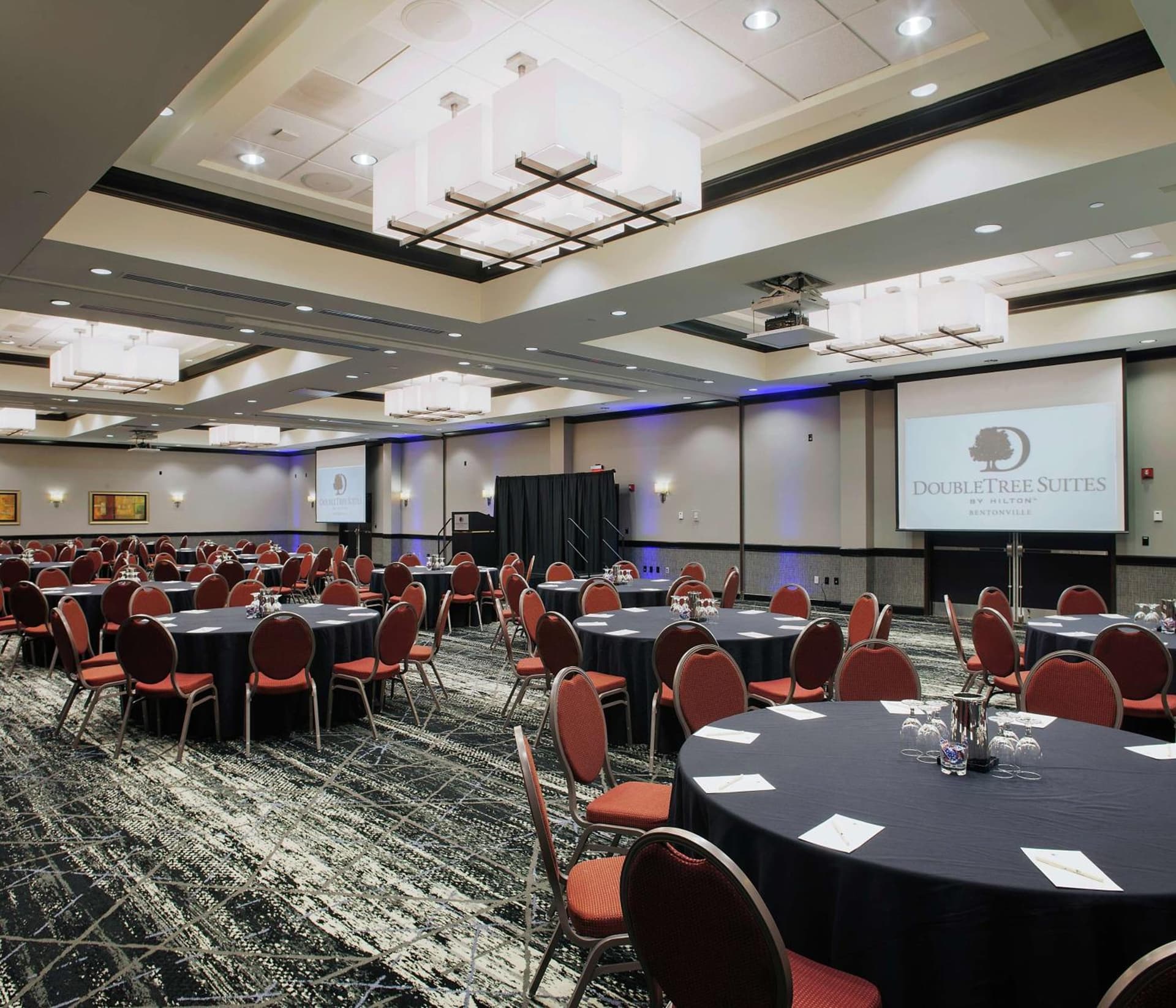 DoubleTree Suites by Hilton Bentonville gallery photo in Bentonville, AR — image 16