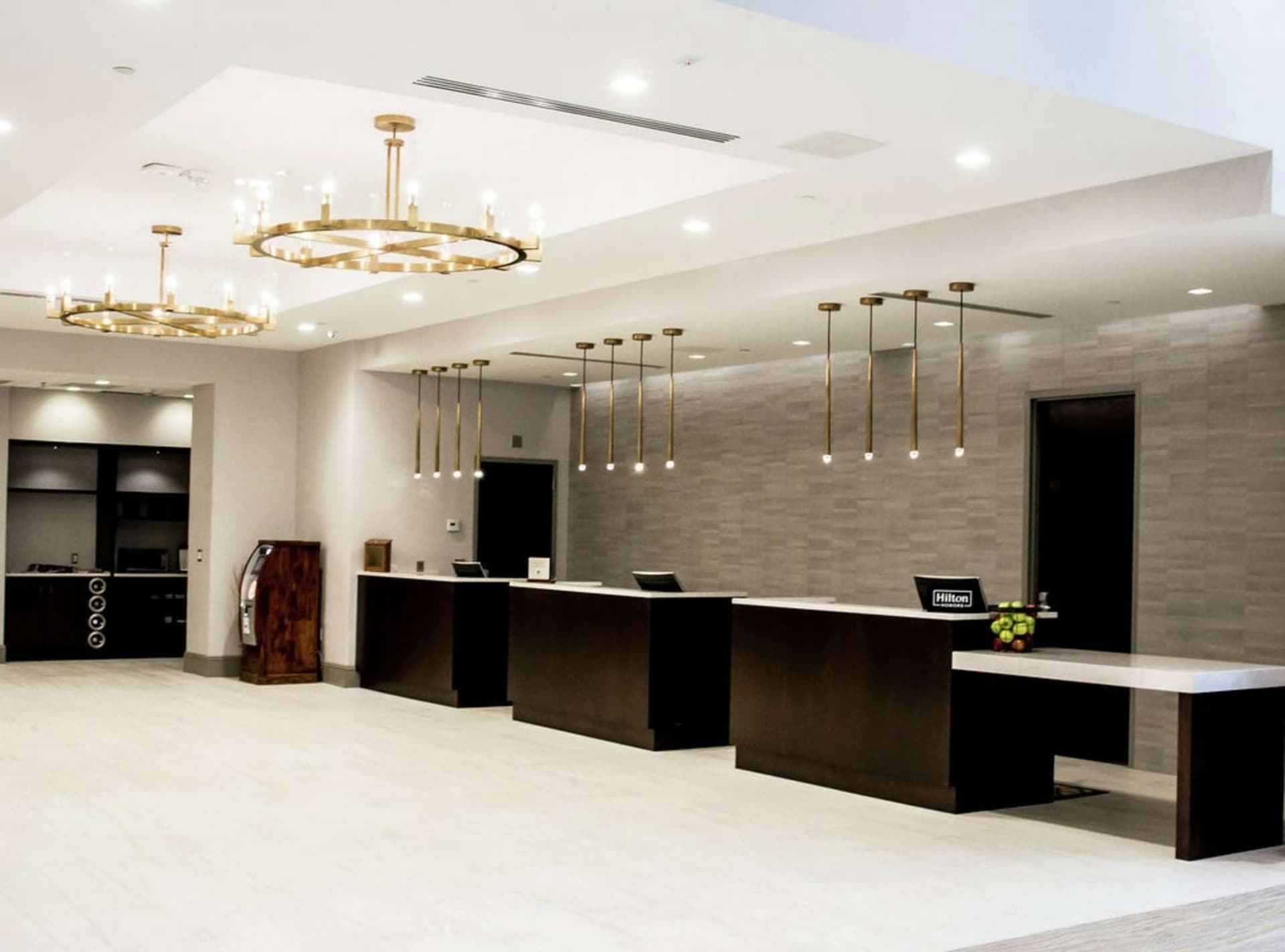 DoubleTree by Hilton Charlottesville gallery photo in Charlottesville, VA — image 18