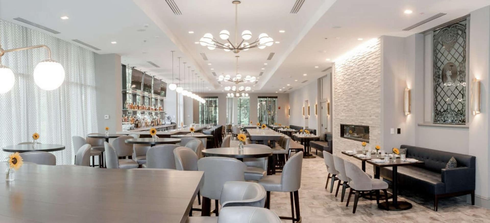 DoubleTree by Hilton Charlottesville gallery photo in Charlottesville, VA — image 20