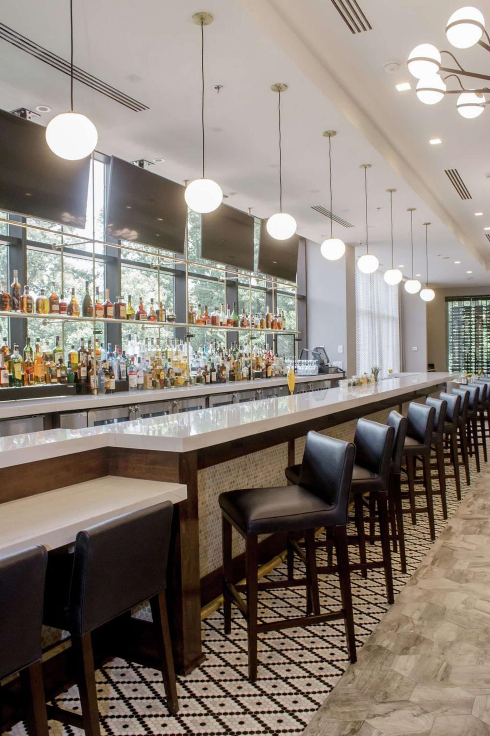 DoubleTree by Hilton Charlottesville gallery photo in Charlottesville, VA — image 13