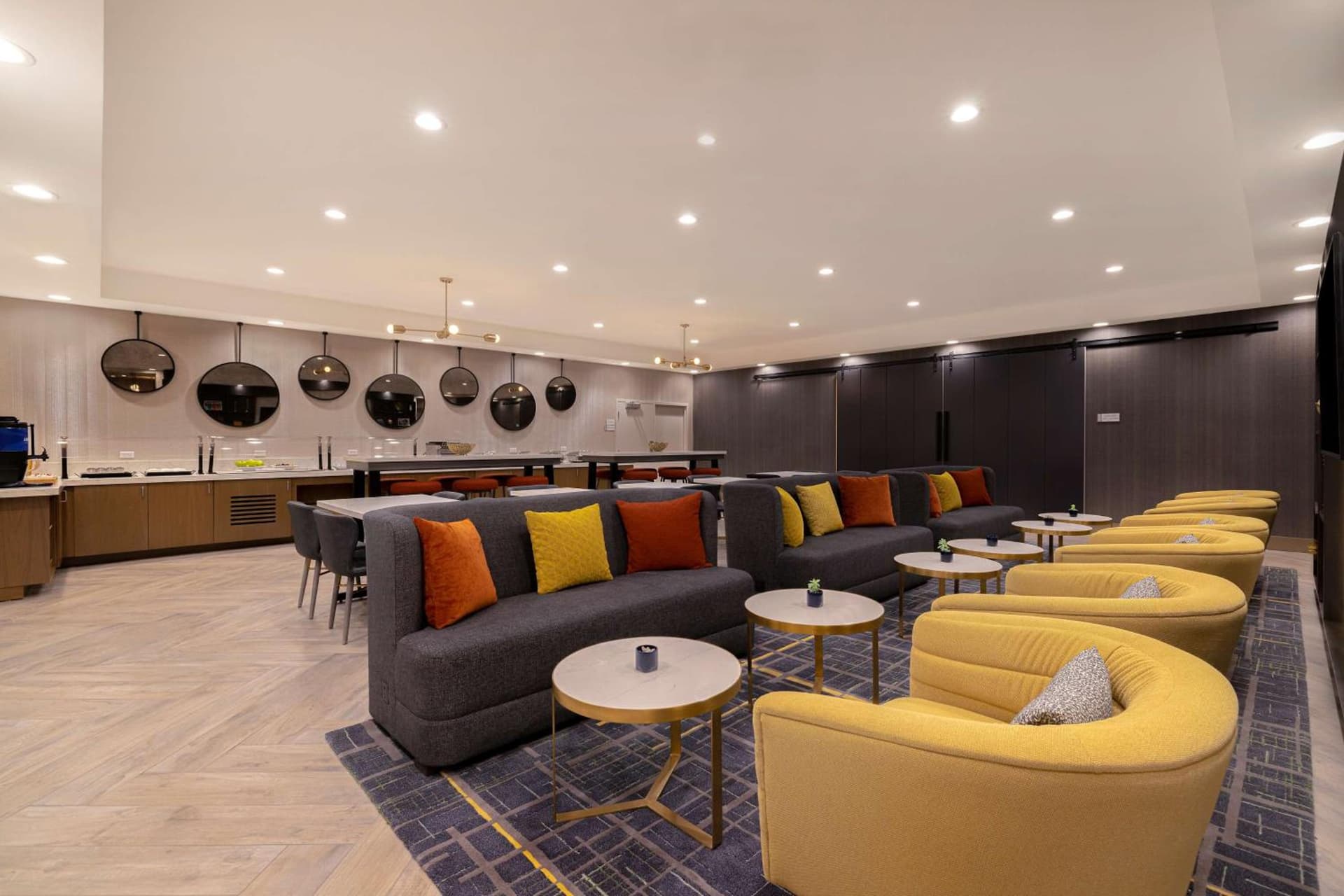 Doubletree By Hilton Palmdale, Ca gallery photo in Palmdale, CA — image 76